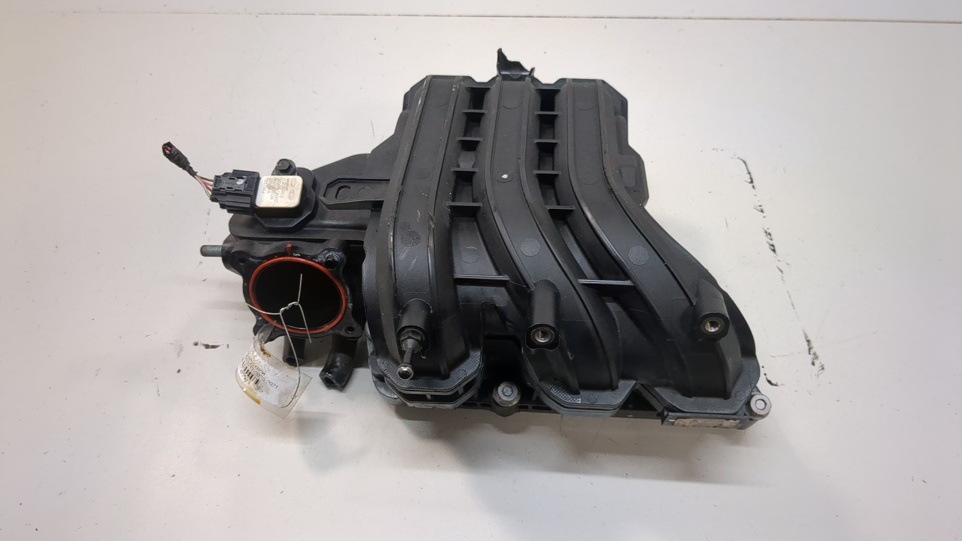 Коллектор впускной