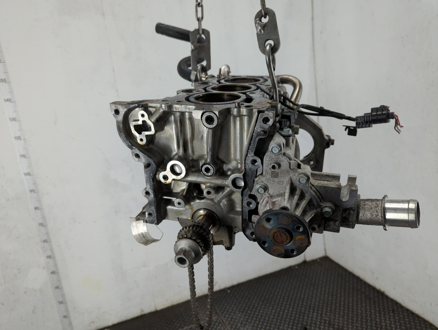 Блок двигателя