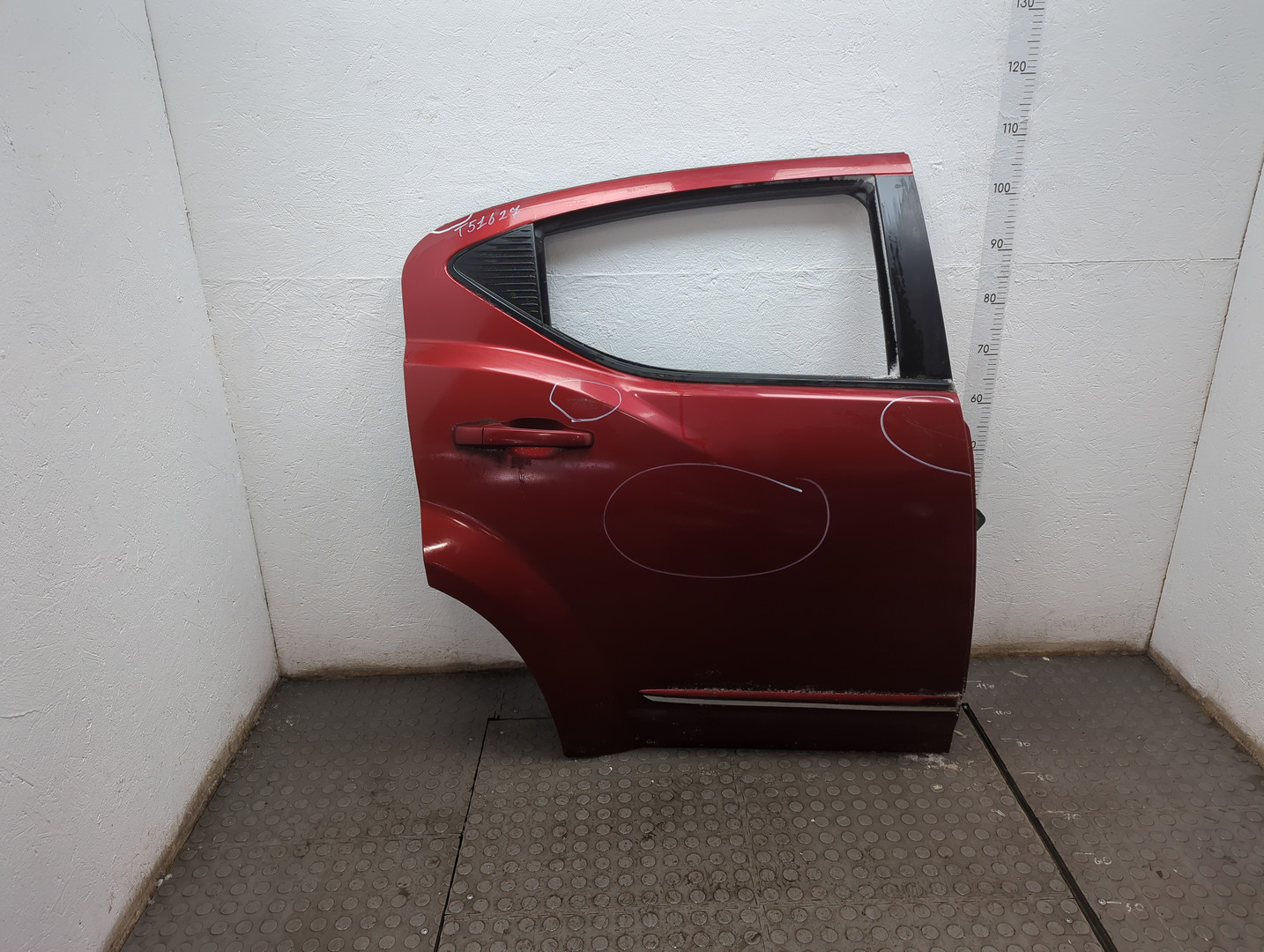 Дверь задняя правая