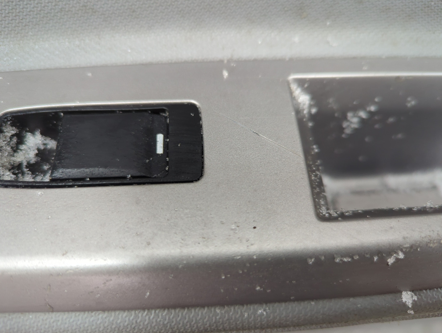 Дверь задняя правая