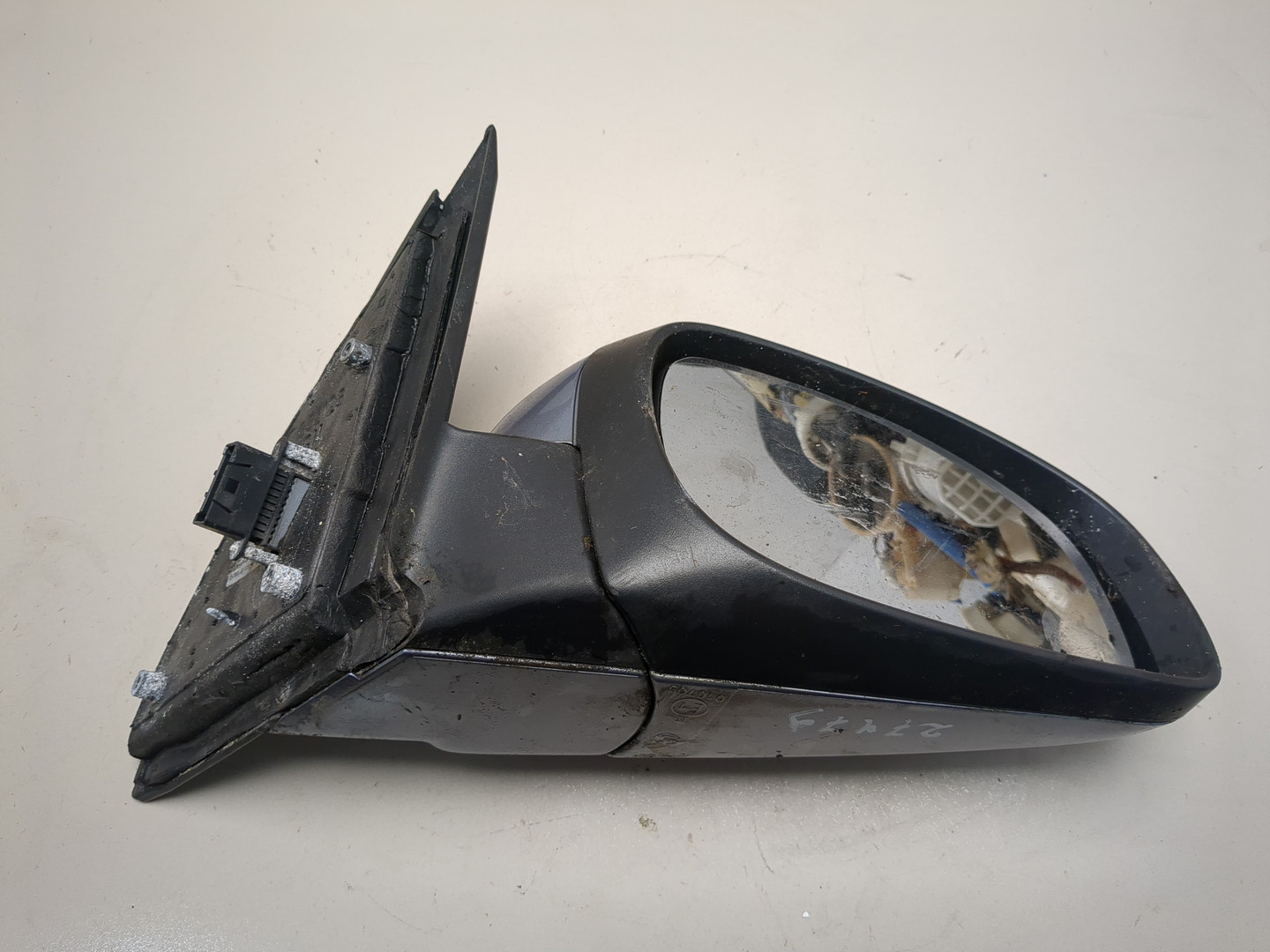 Зеркало правое электрическое