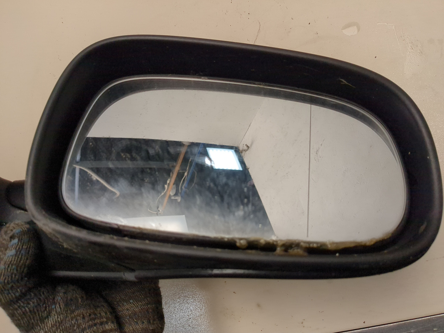 Зеркало правое электрическое