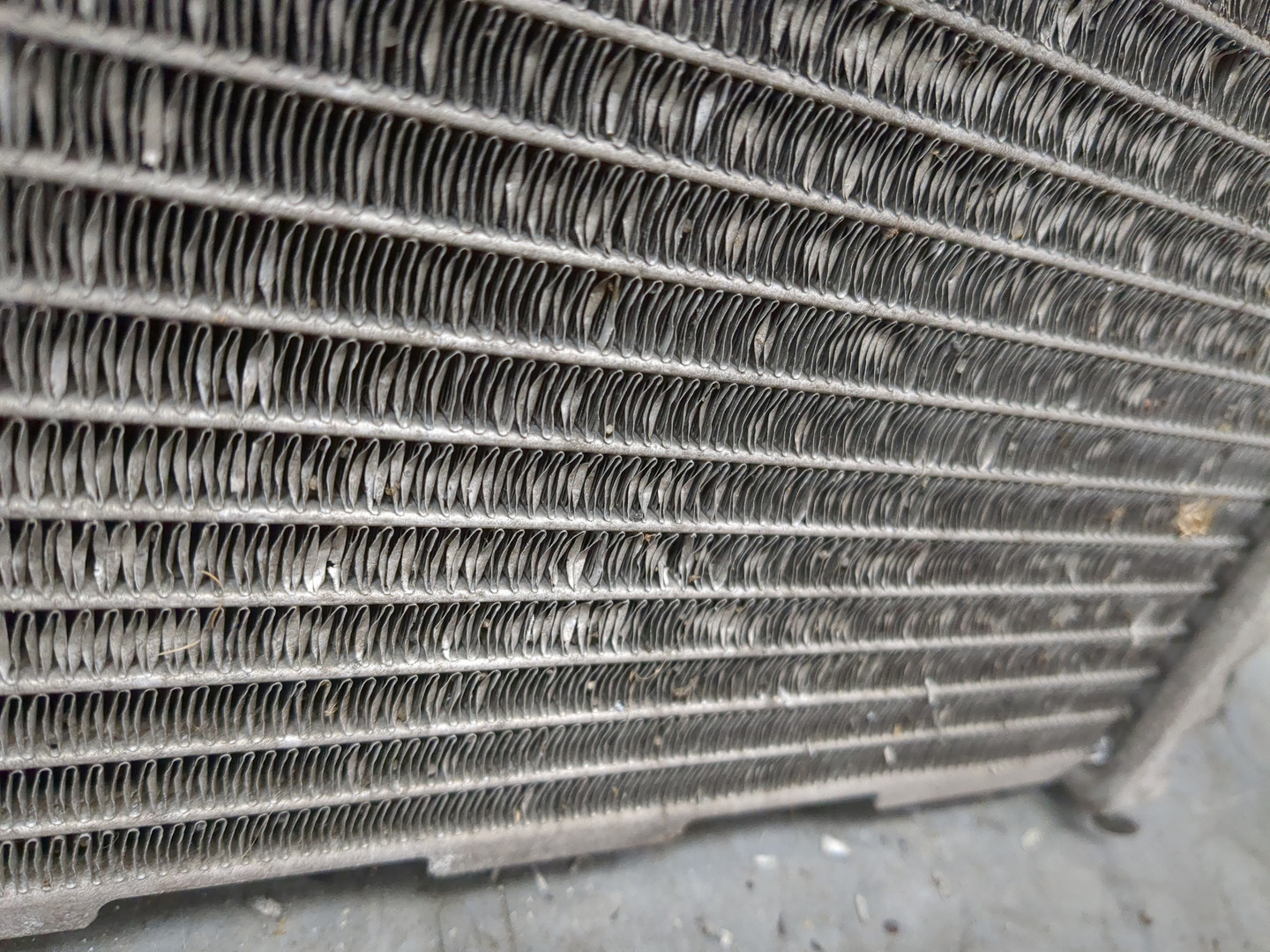 Радиатор охлаждения двигателя основной