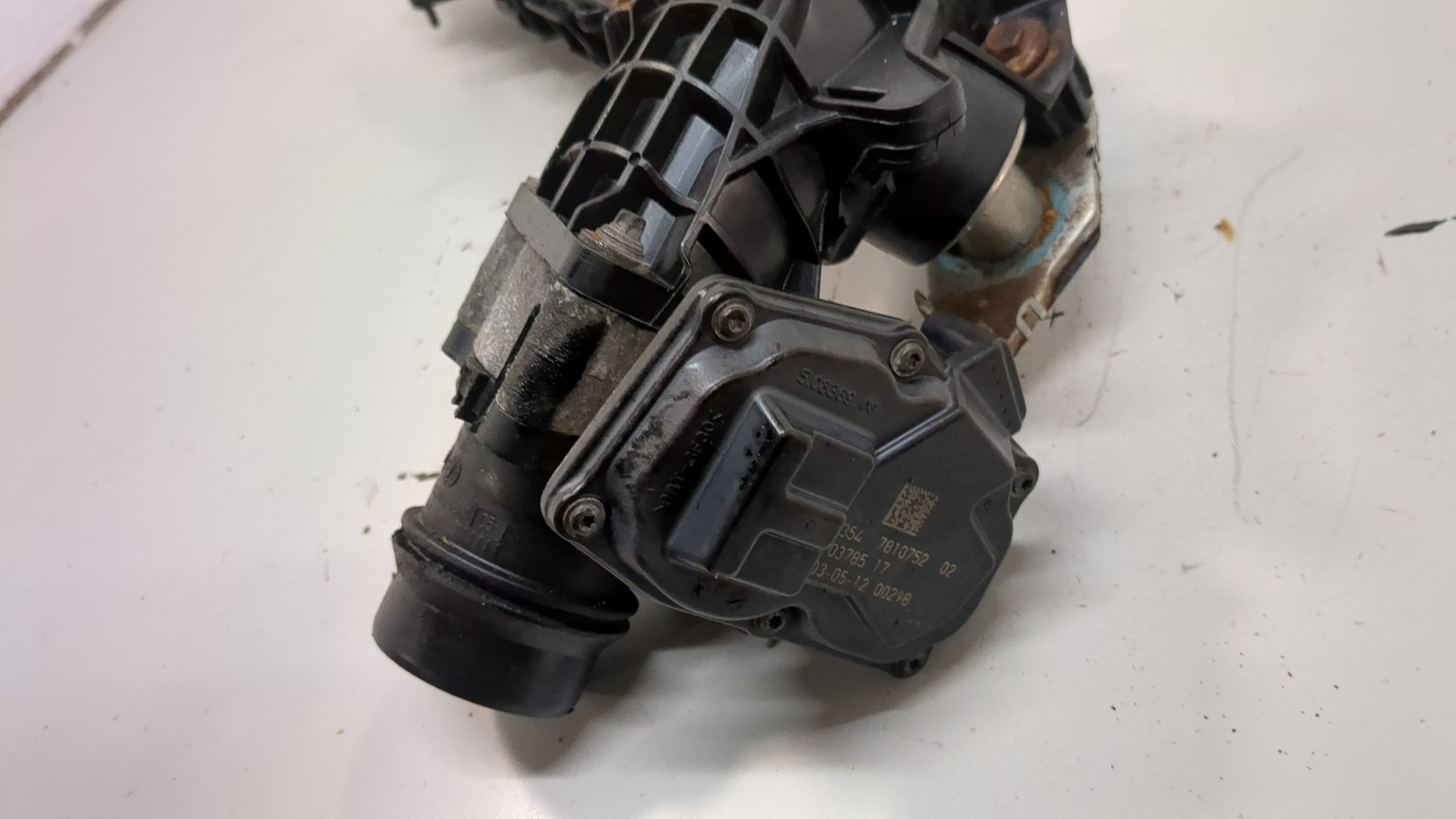 Коллектор впускной