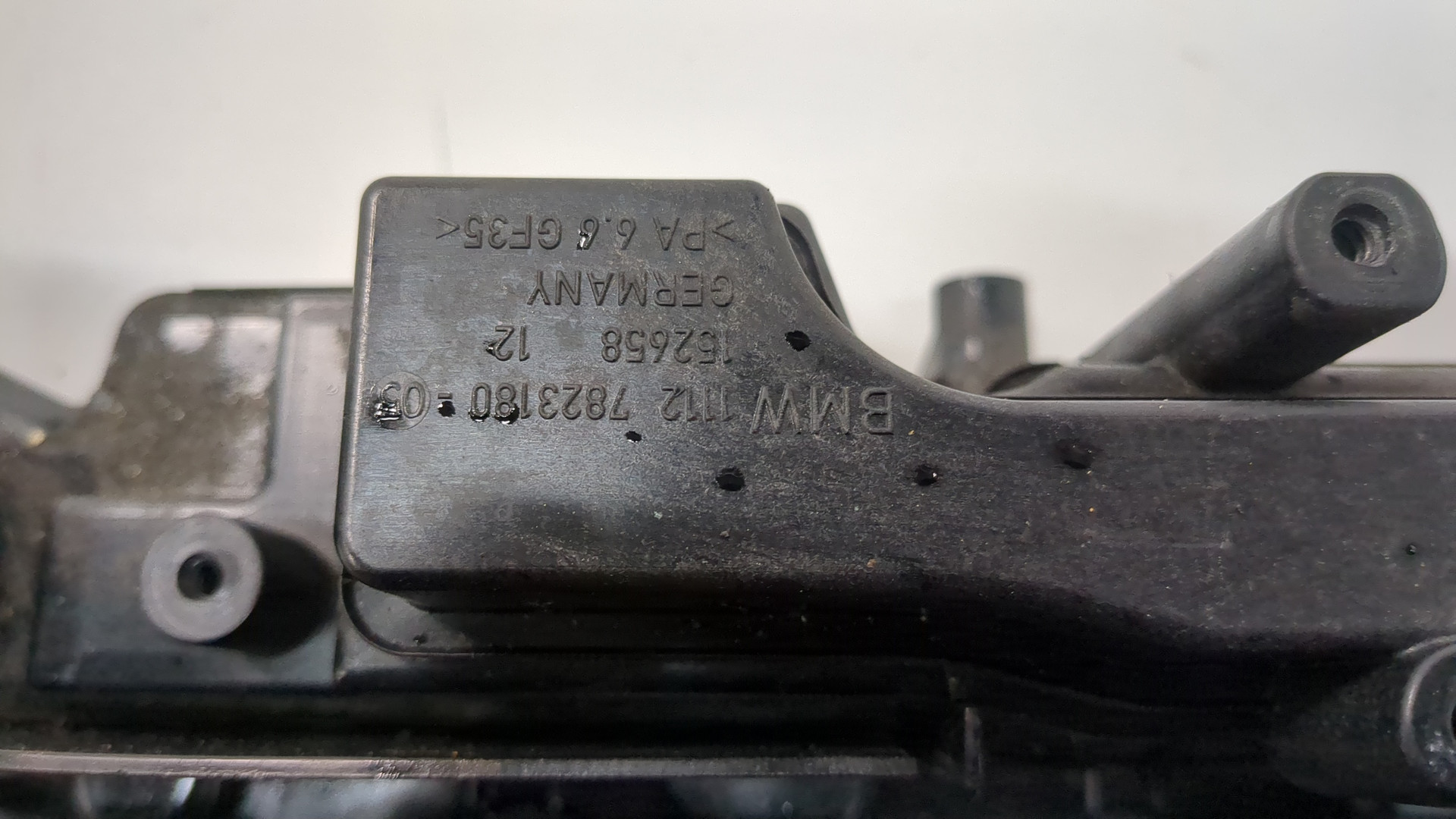 Крышка клапанная ГБЦ