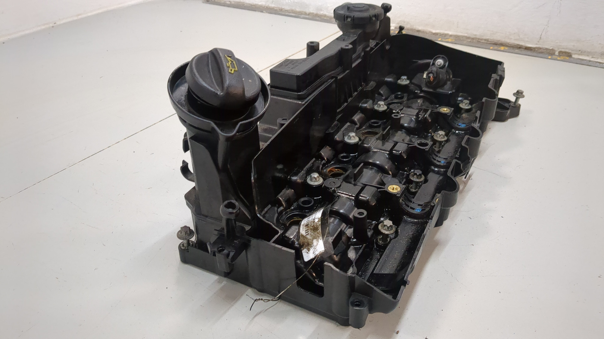 Крышка клапанная ГБЦ