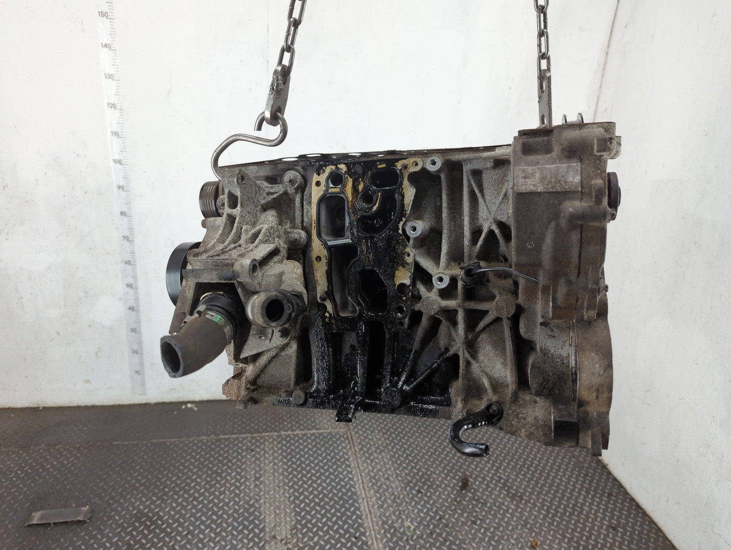 Блок двигателя