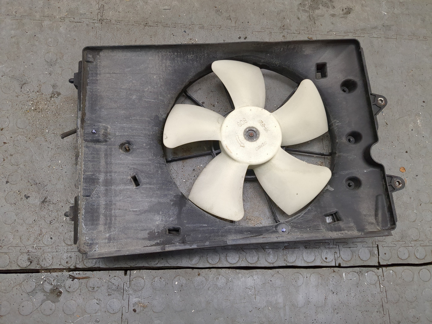 Вентилятор радиатора