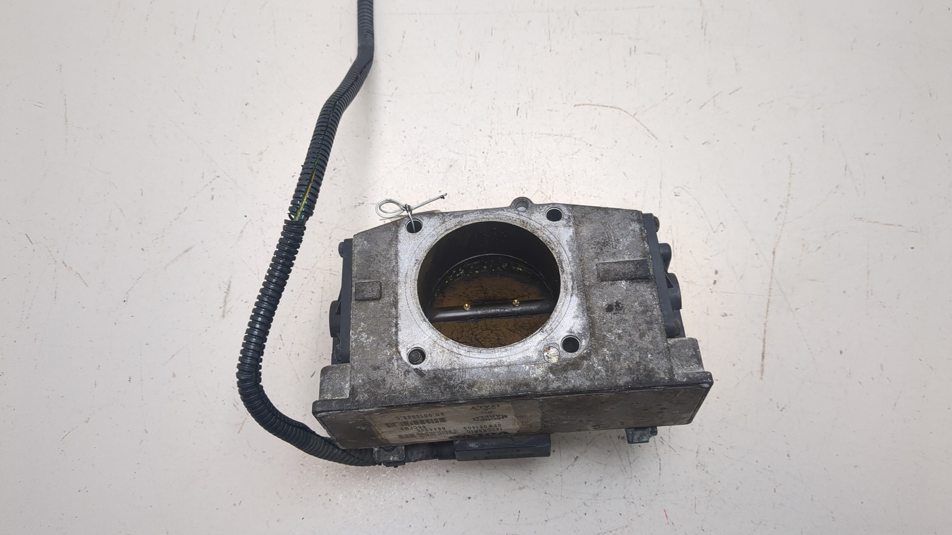 Заслонка дроссельная электрическая