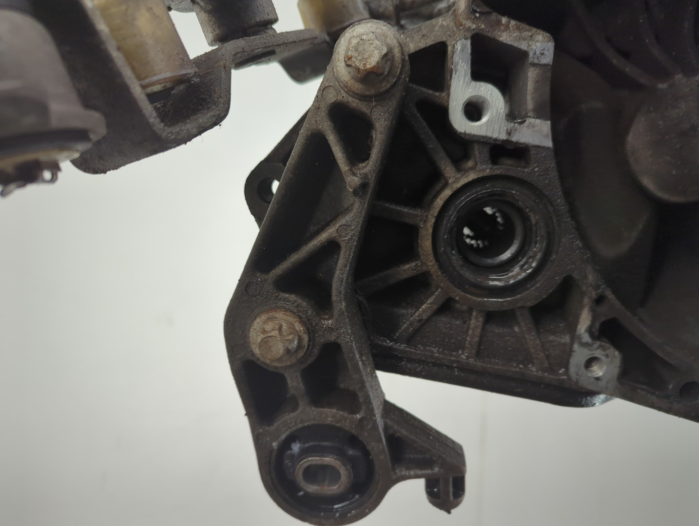 МКПП (механическая коробка переключения передач)