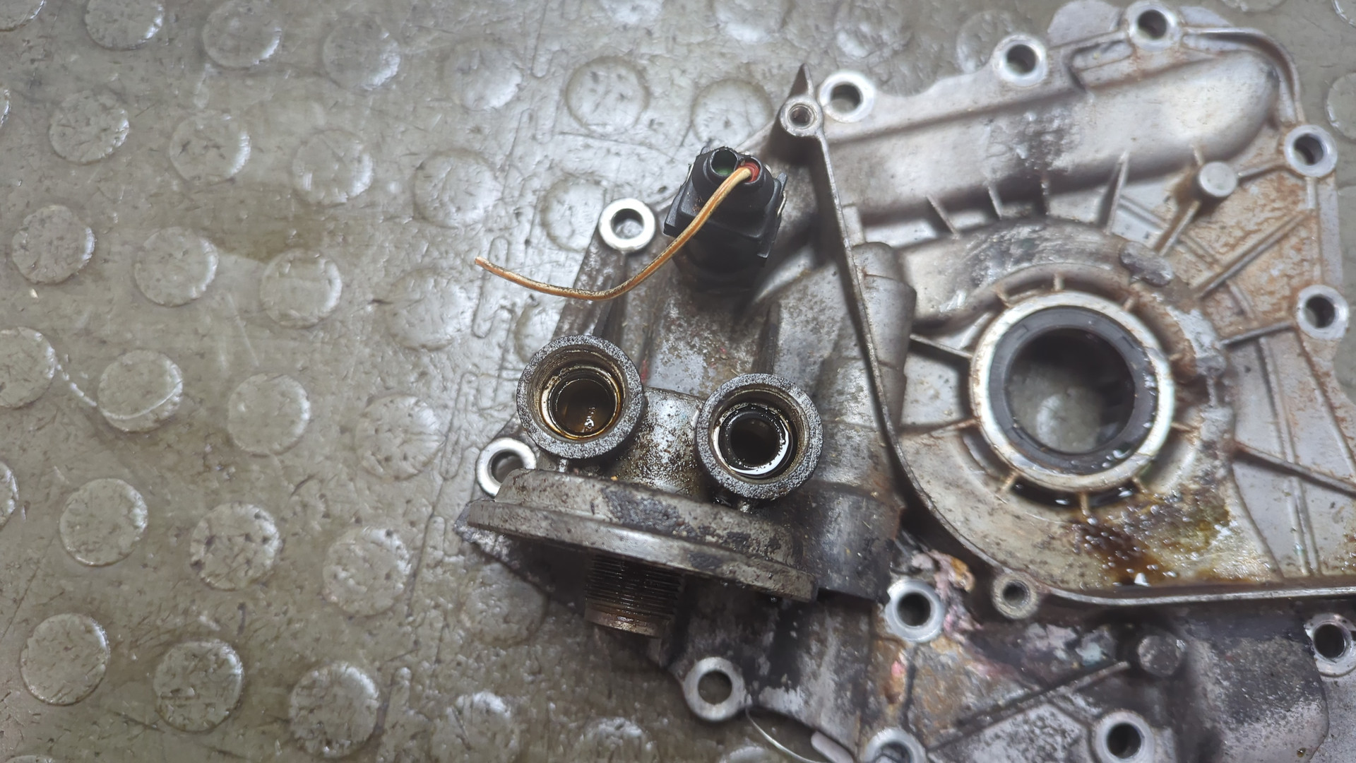 Насос масляный