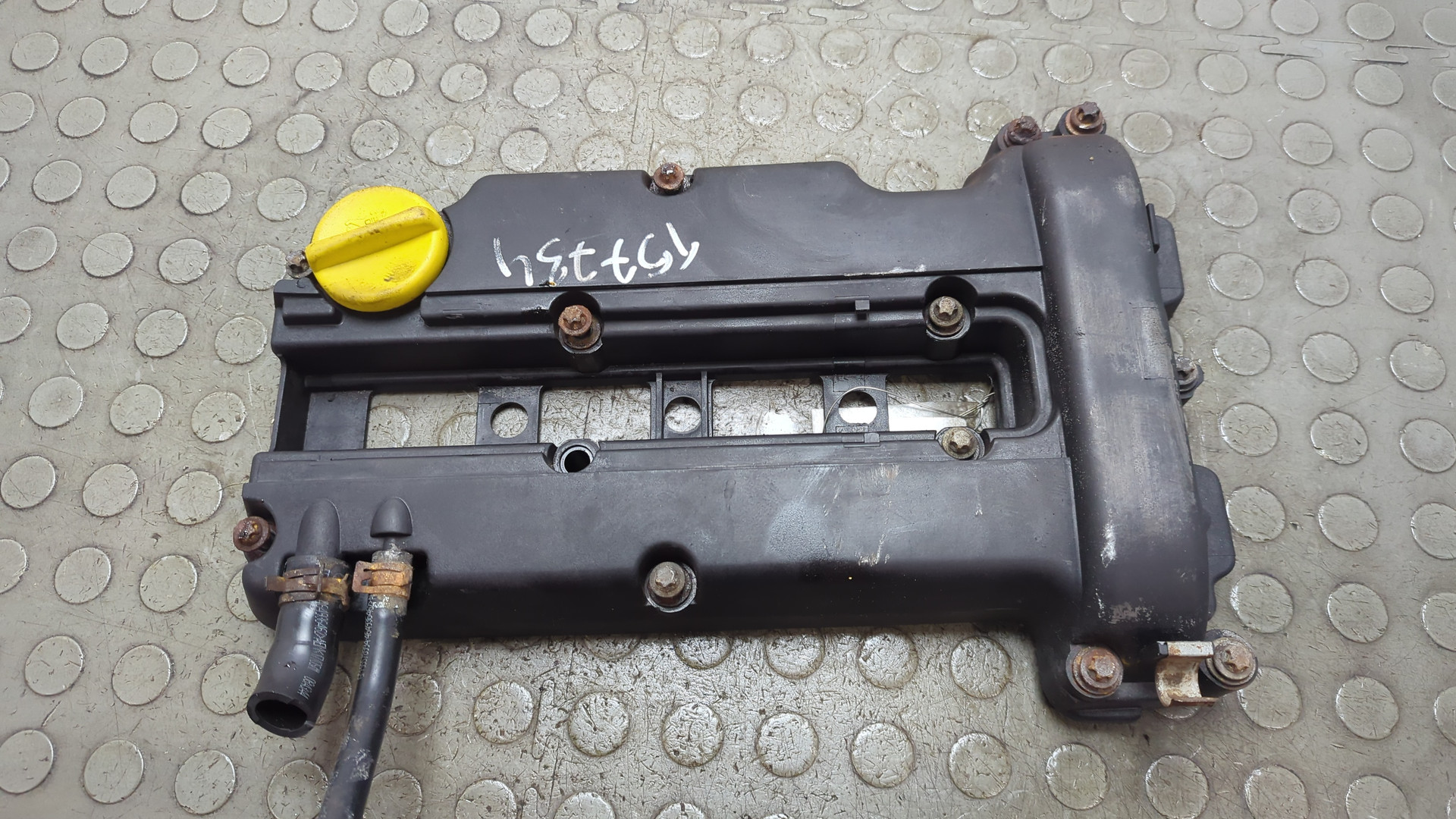 Крышка клапанная ГБЦ