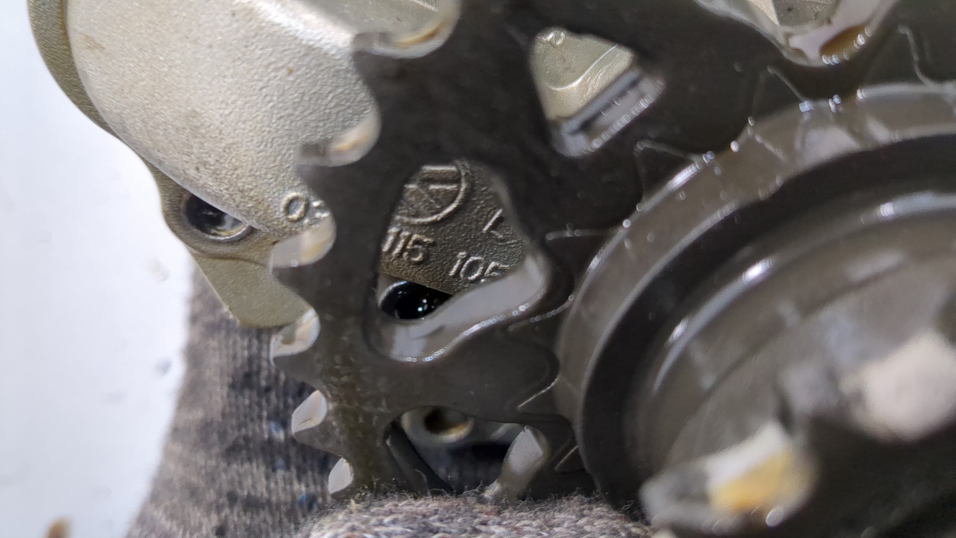 Насос масляный