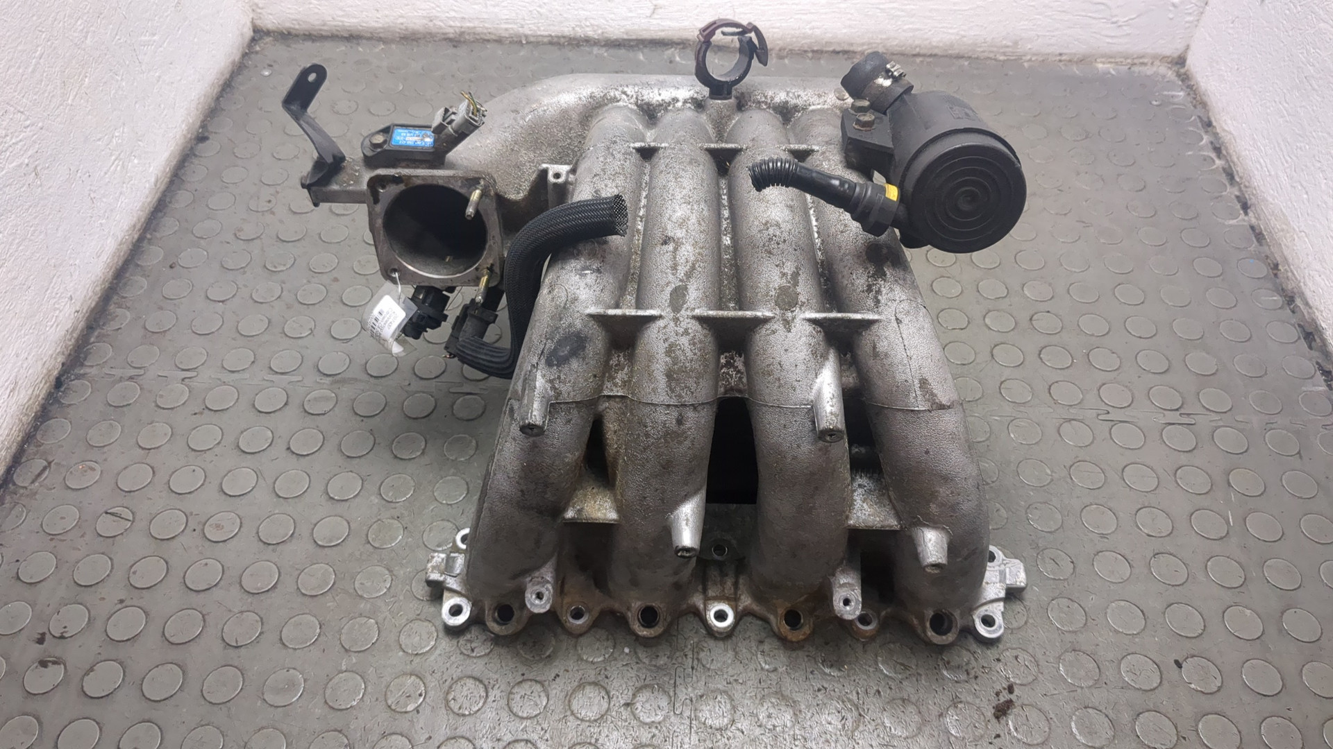 Коллектор впускной