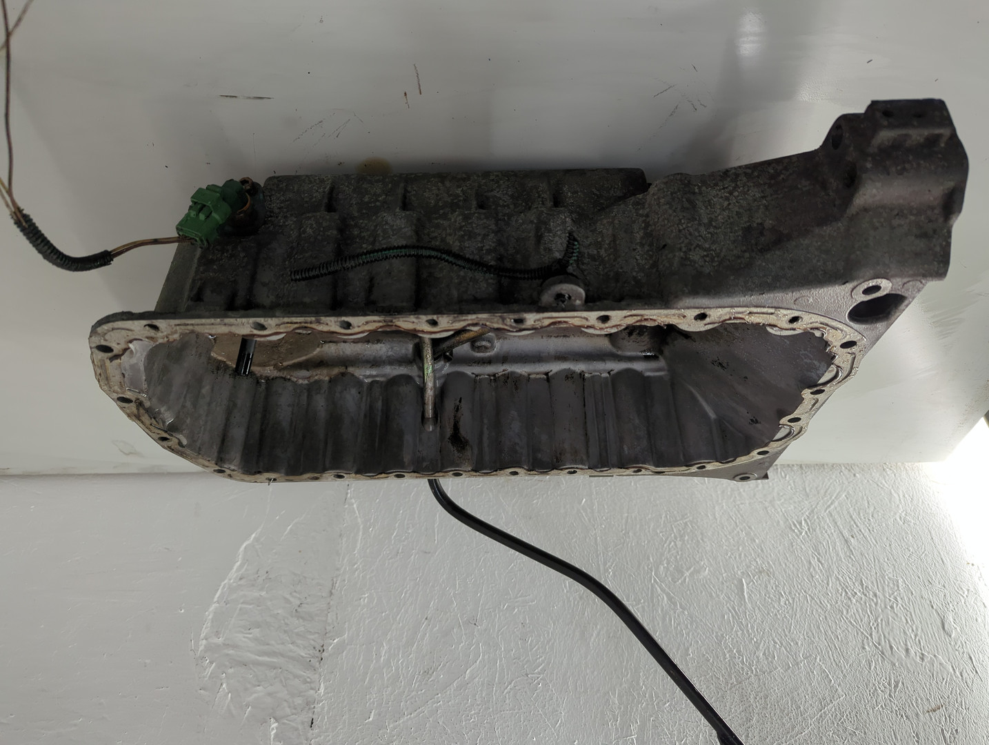 Поддон масляный двигателя (картер)