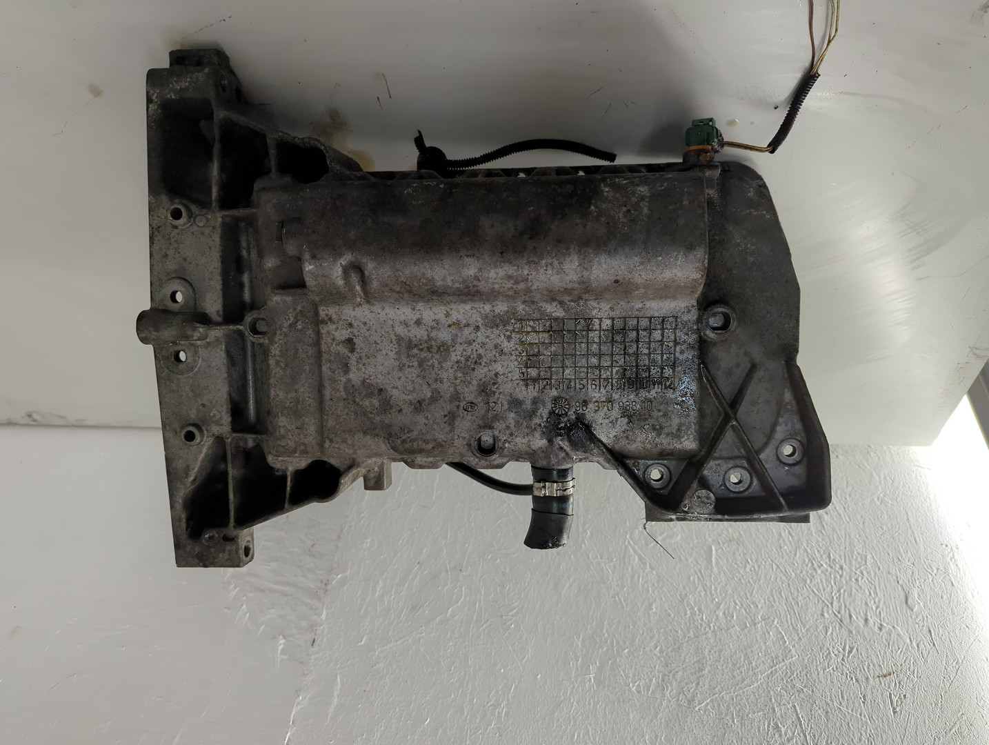 Поддон масляный двигателя (картер)