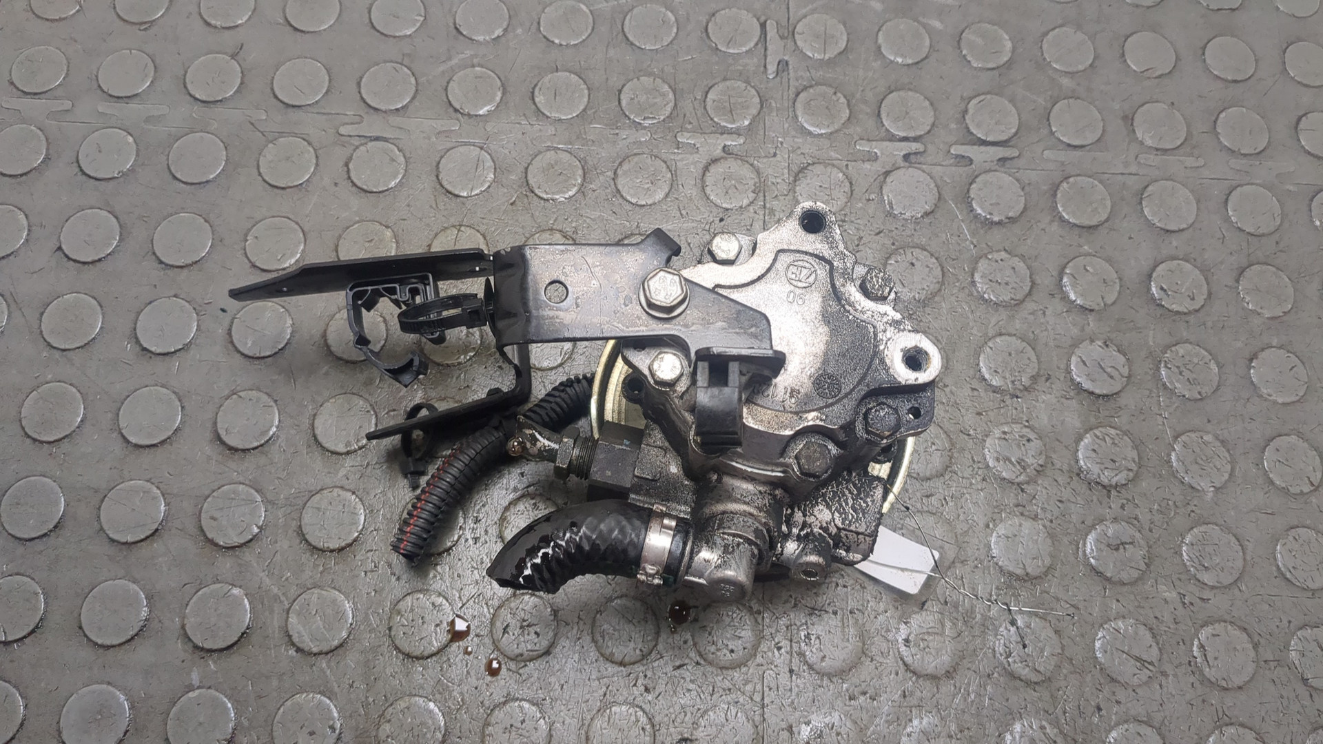 Насос ГУР (гидроусилитель руля)