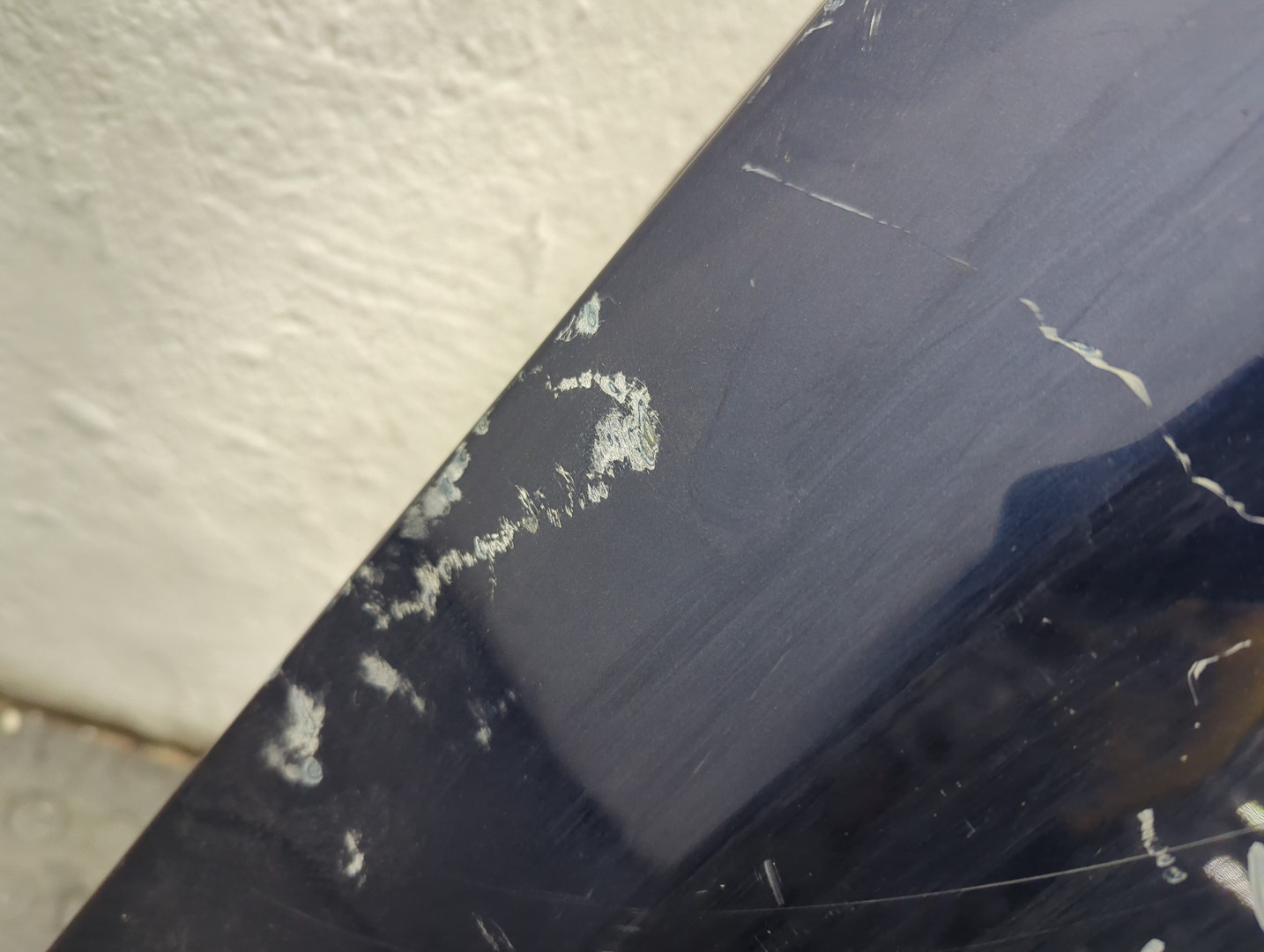 Крыло переднее правое