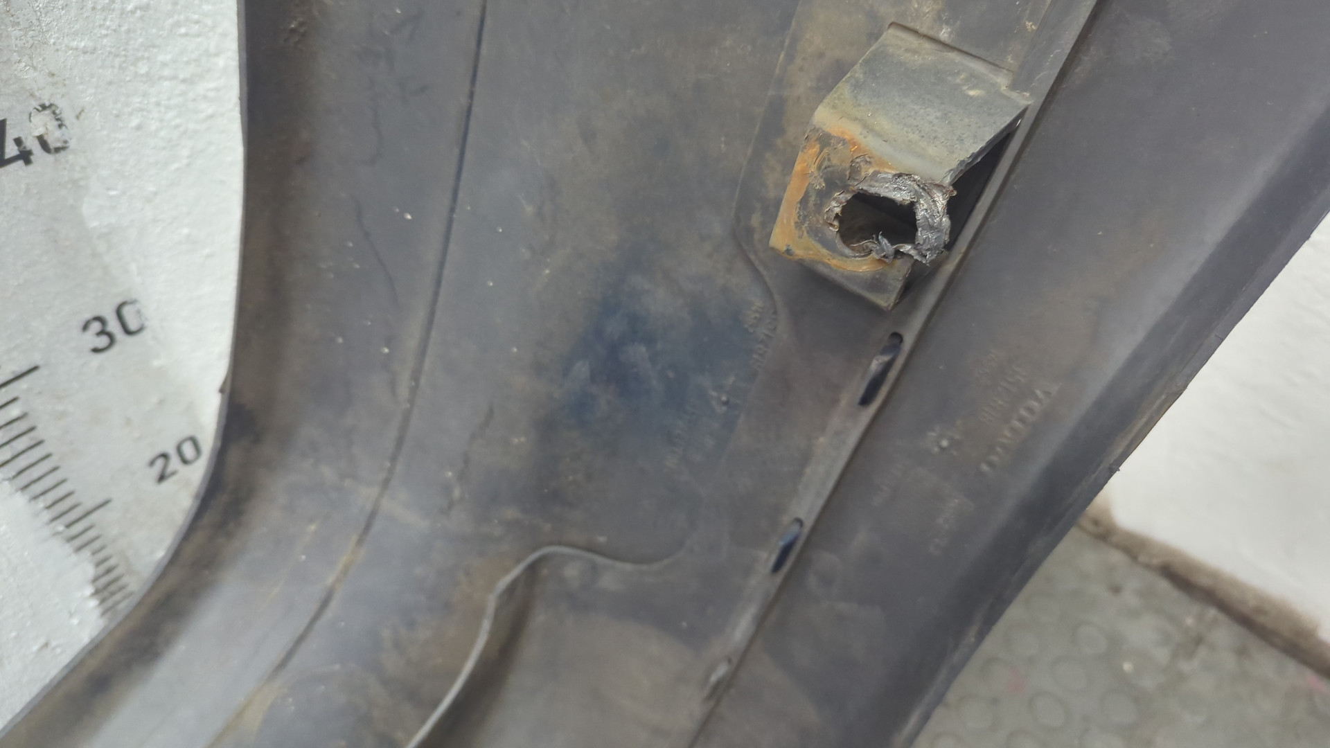 Бампер передний