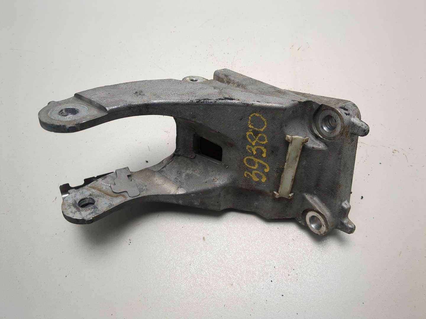 Кронштейн КПП