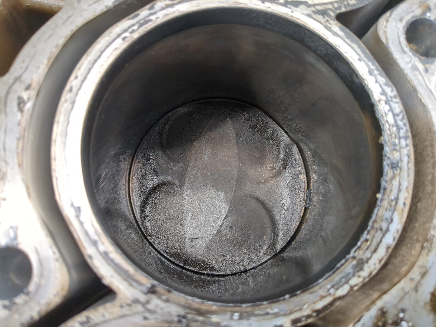 Блок двигателя