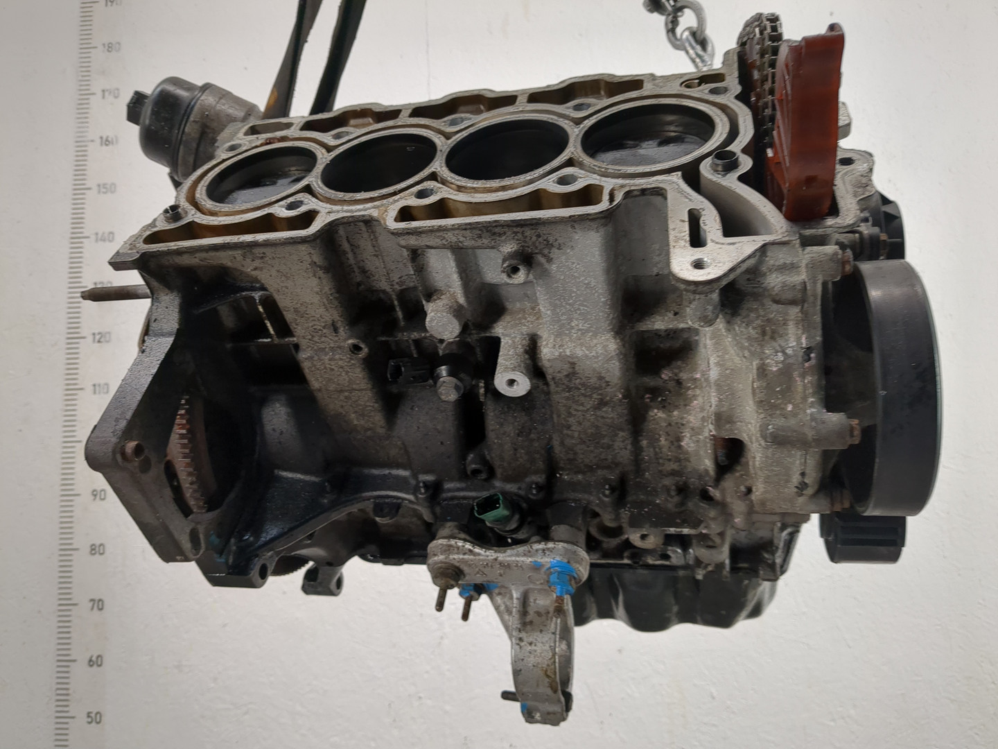 Блок двигателя