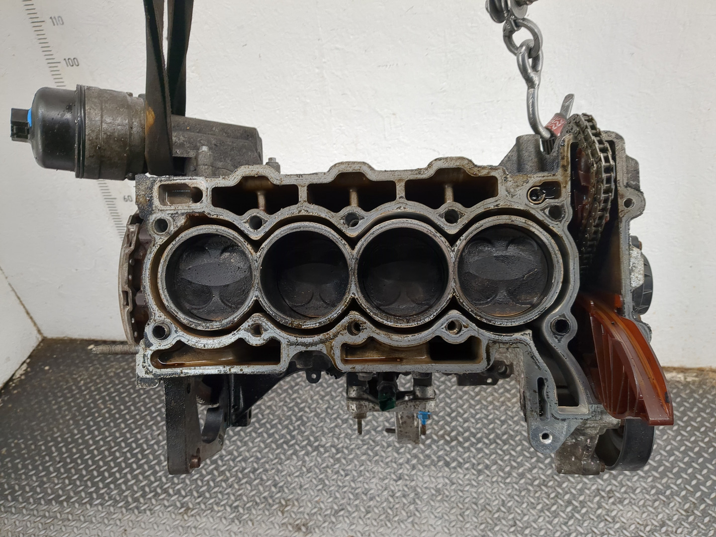 Блок двигателя