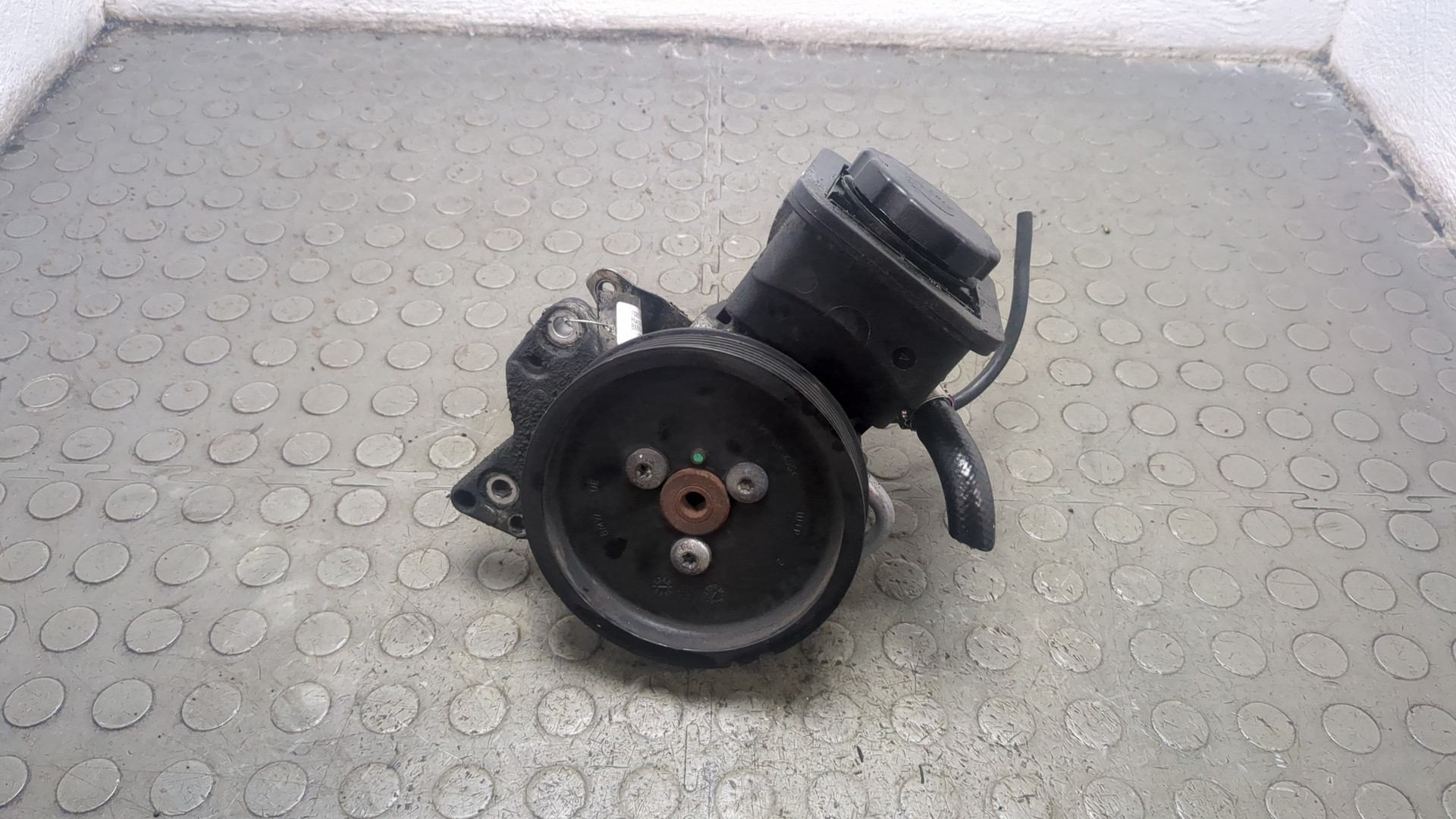 Насос ГУР (гидроусилитель руля)