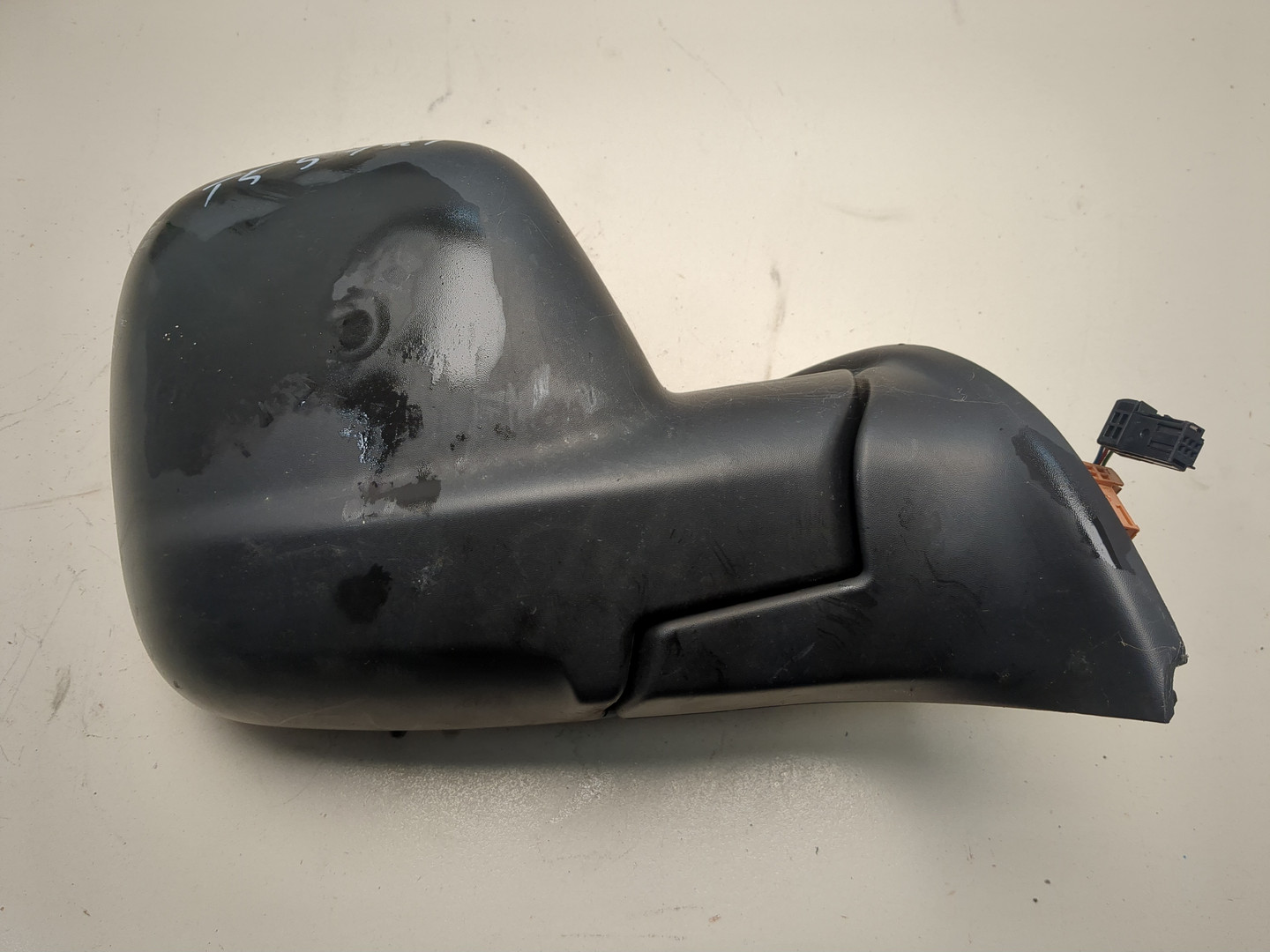 Зеркало правое электрическое