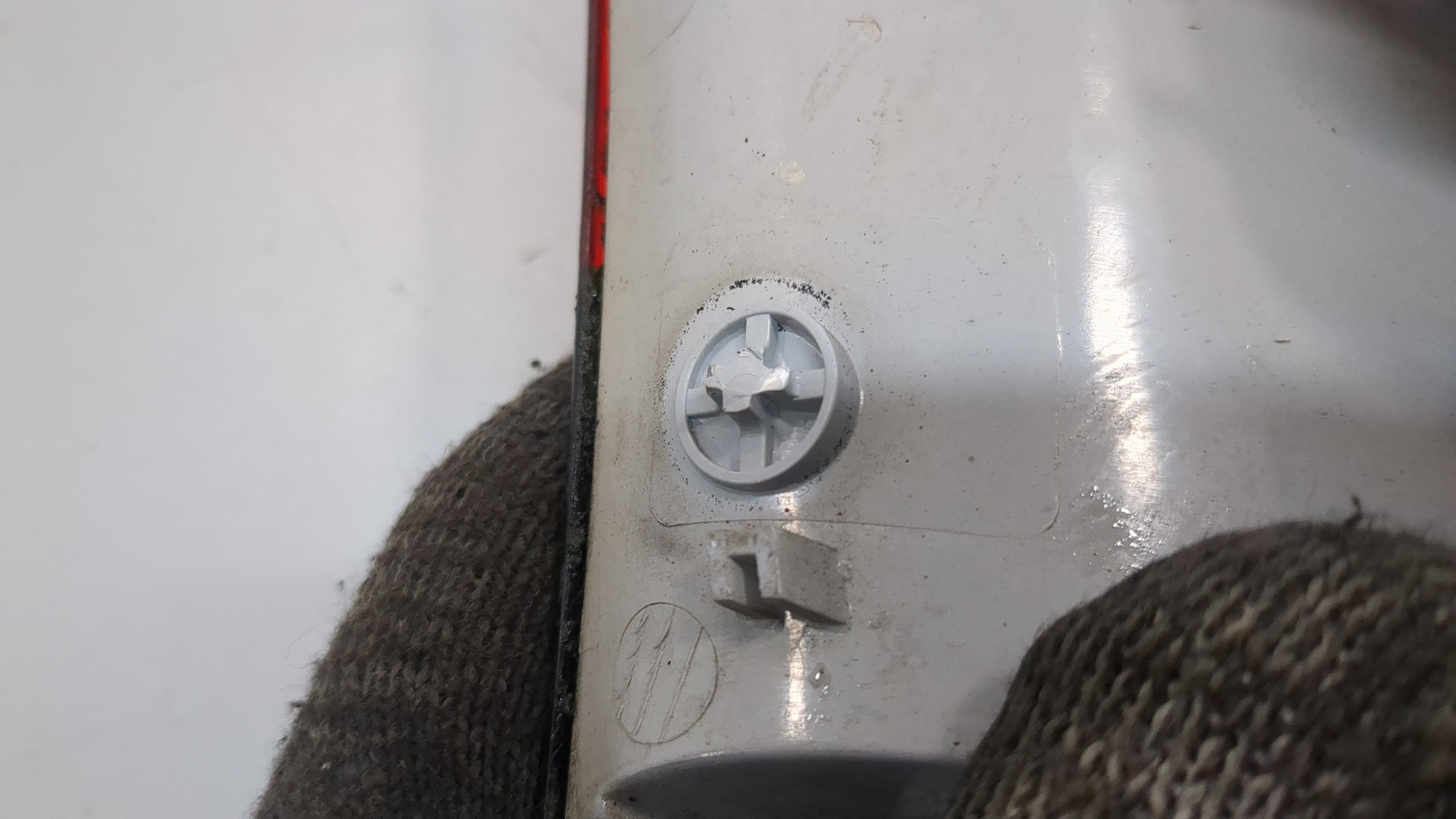 Фонарь задний правый