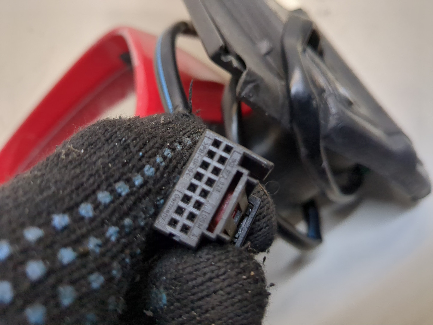 Зеркало левое электрическое