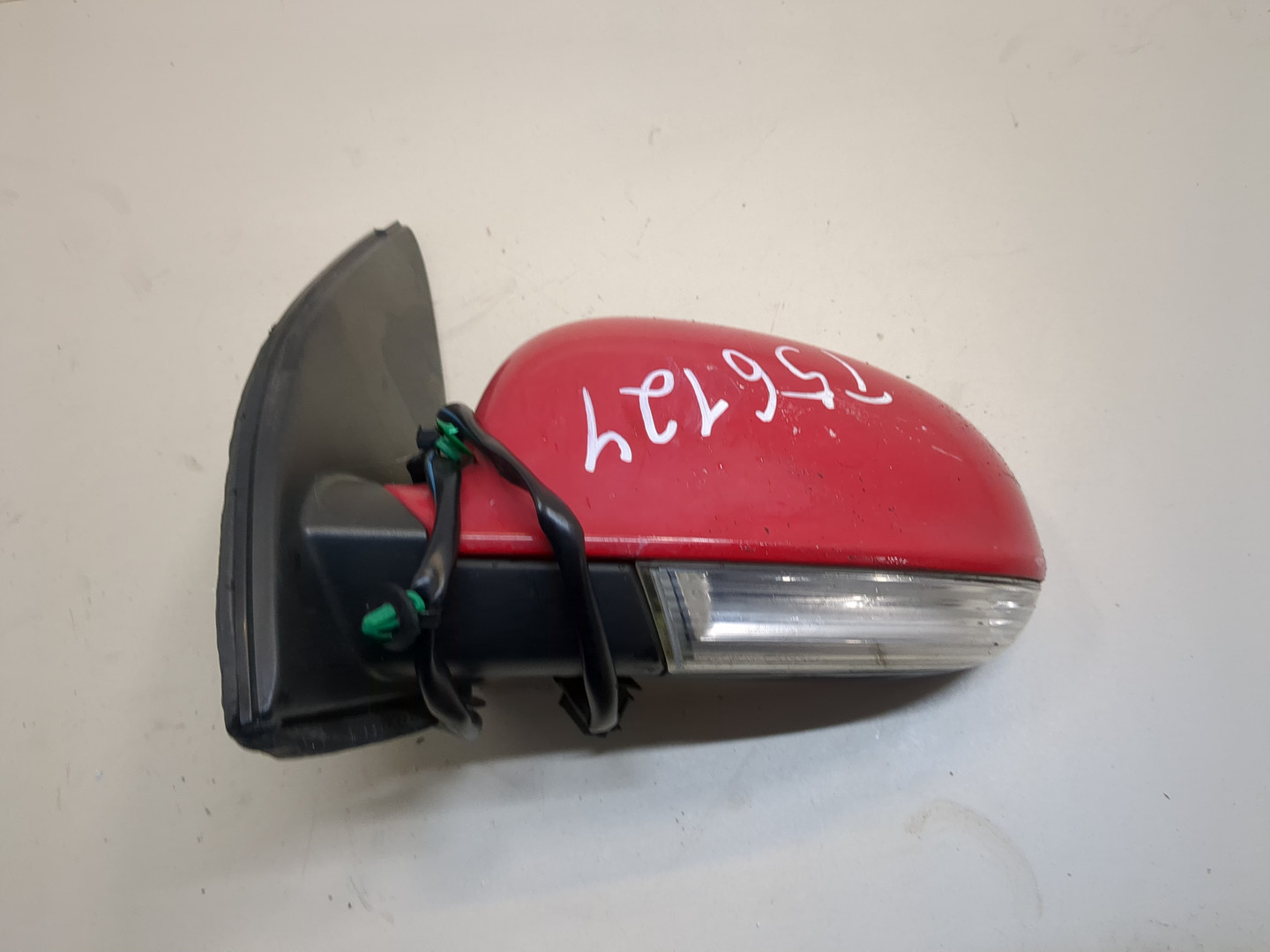 Зеркало левое электрическое