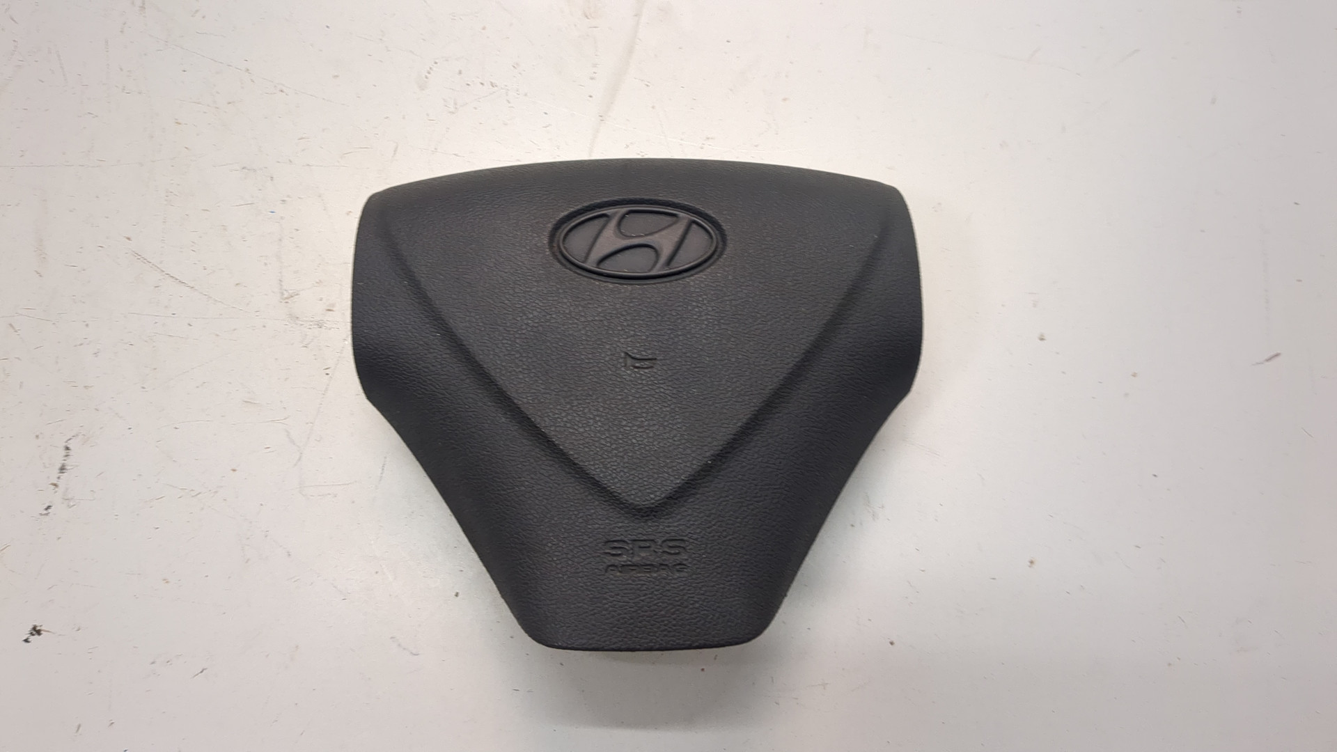 Подушка безопасности в рулевое колесо