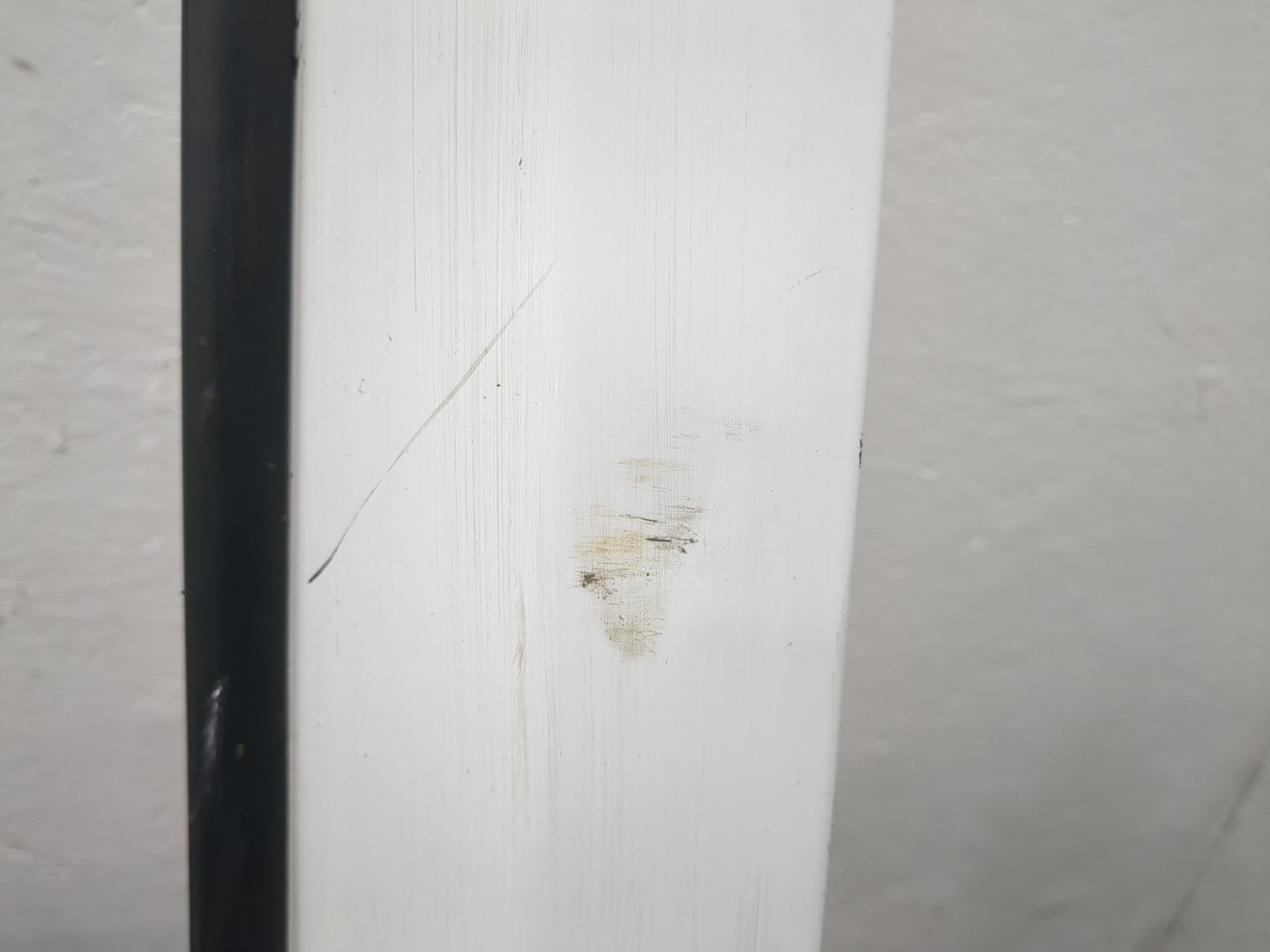 Дверь передняя левая