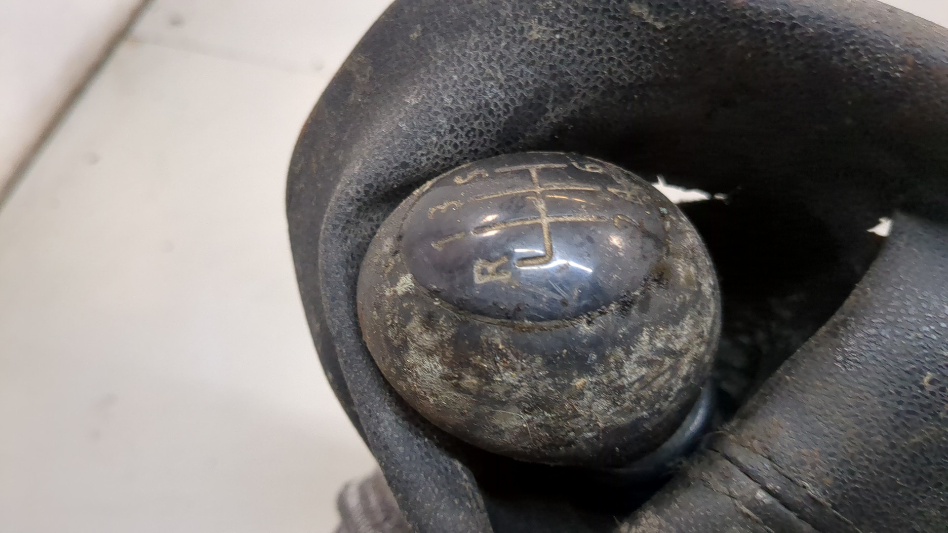 Кулиса МКПП / АКПП