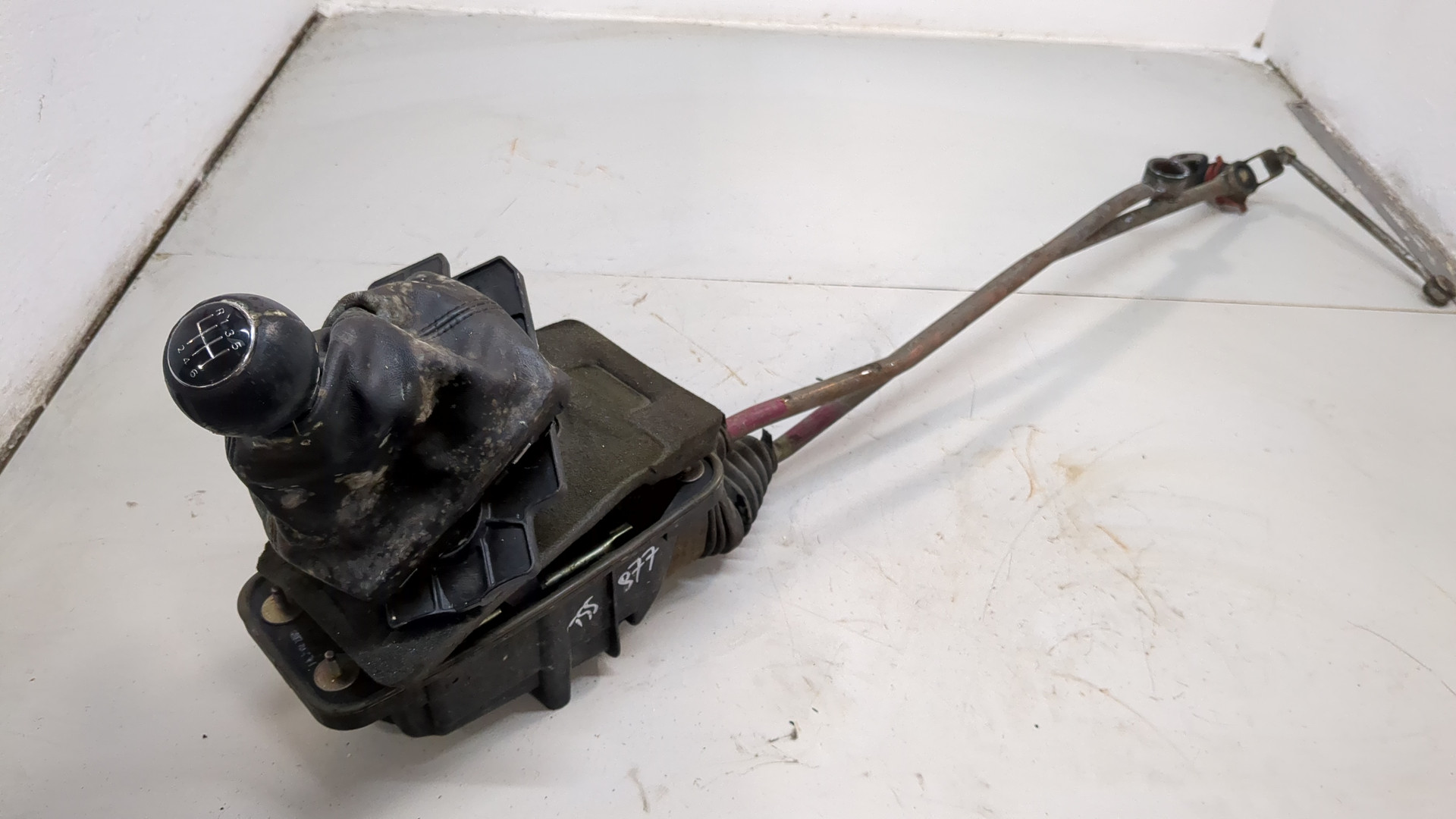 Кулиса МКПП / АКПП