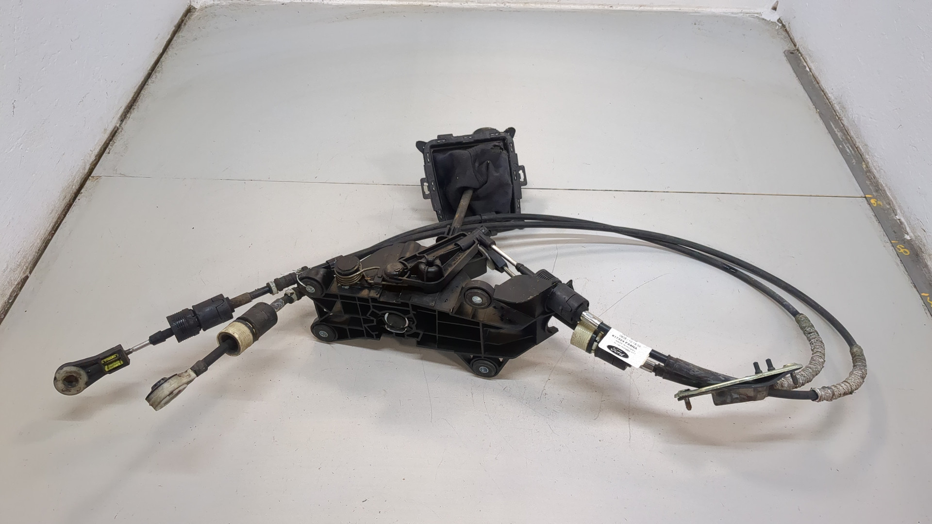 Кулиса МКПП / АКПП