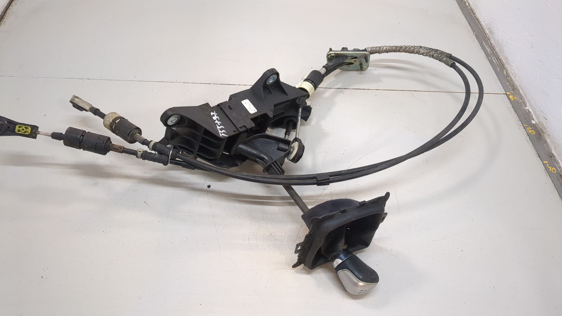 Кулиса МКПП / АКПП