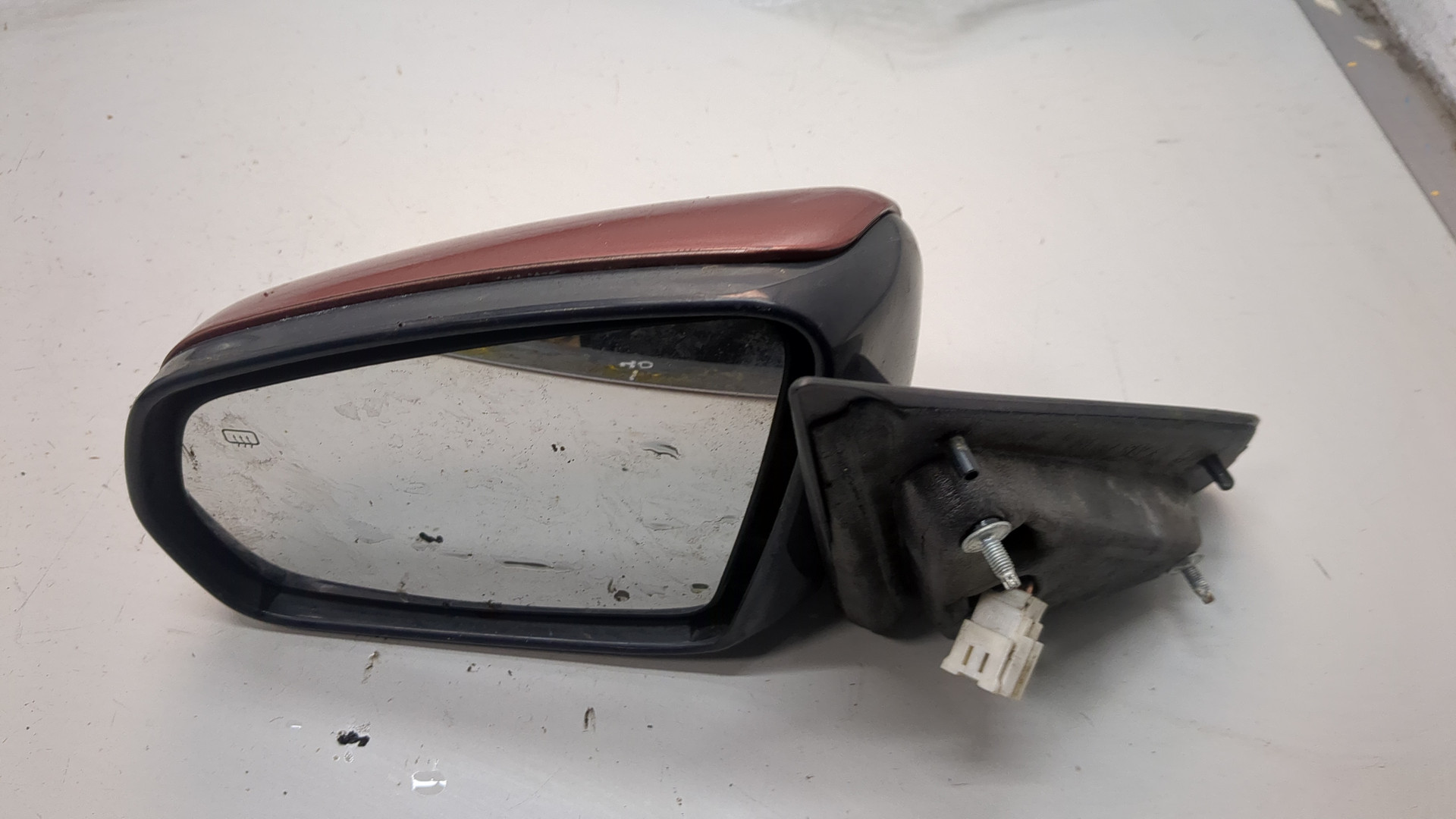 Зеркало левое электрическое