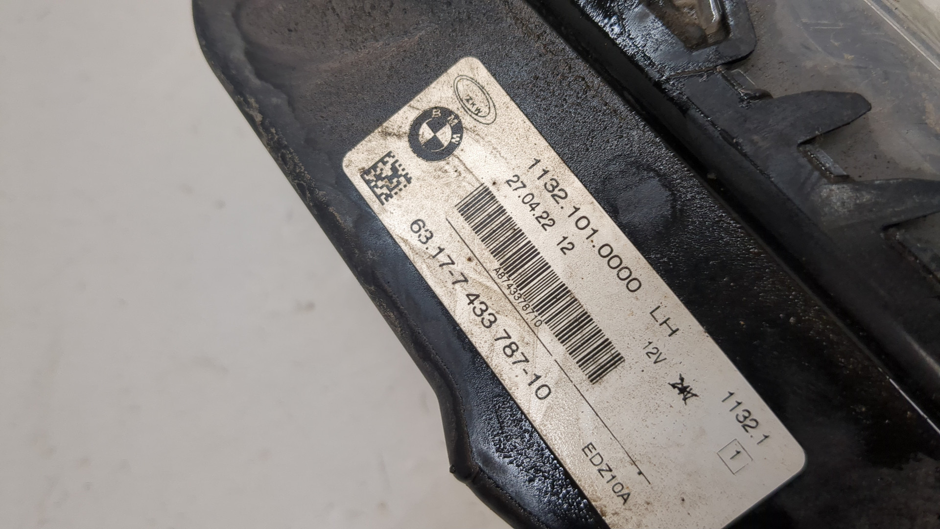 Фара противотуманная левая