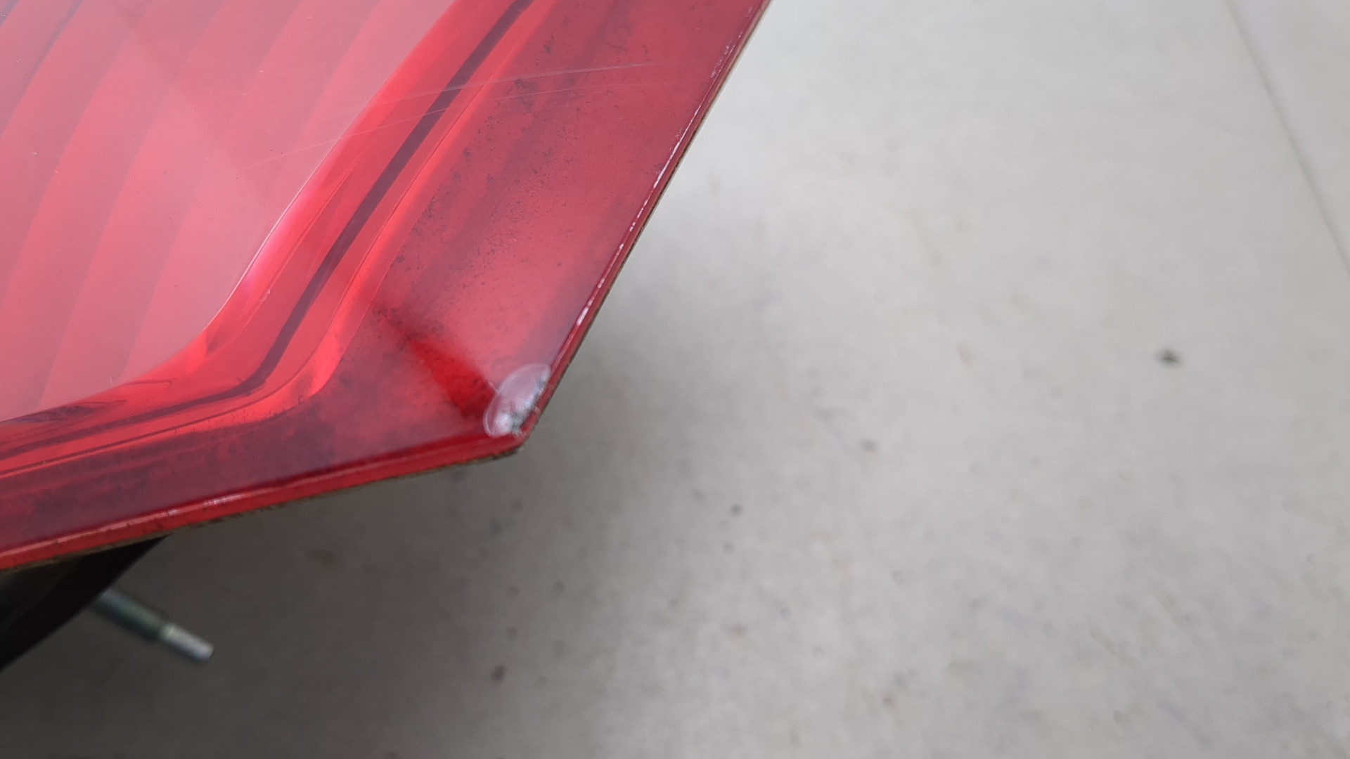 Фонарь задний правый