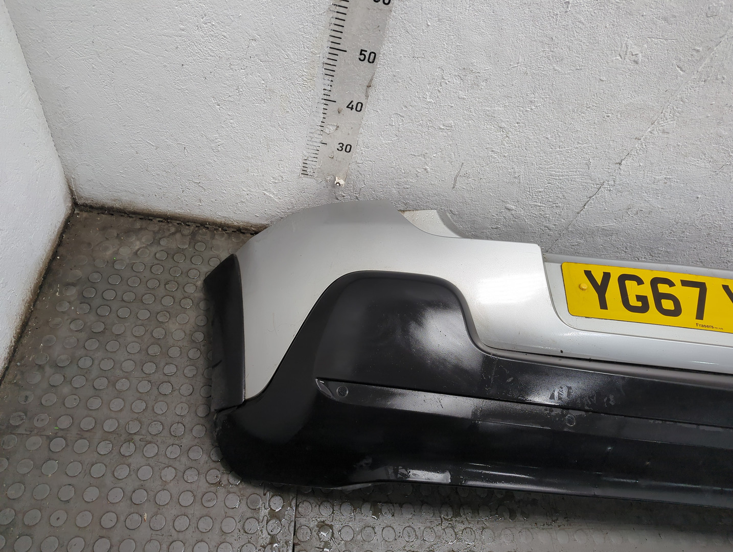 Бампер задний