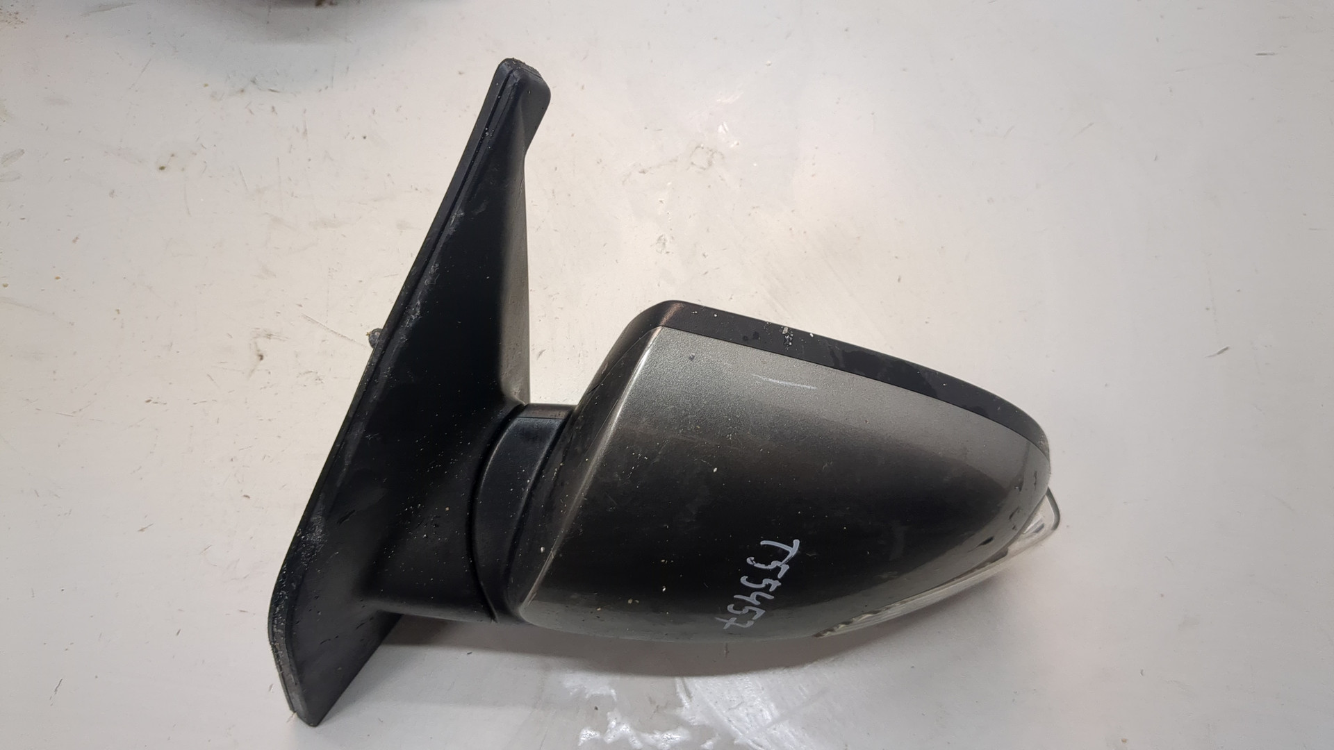 Зеркало левое электрическое