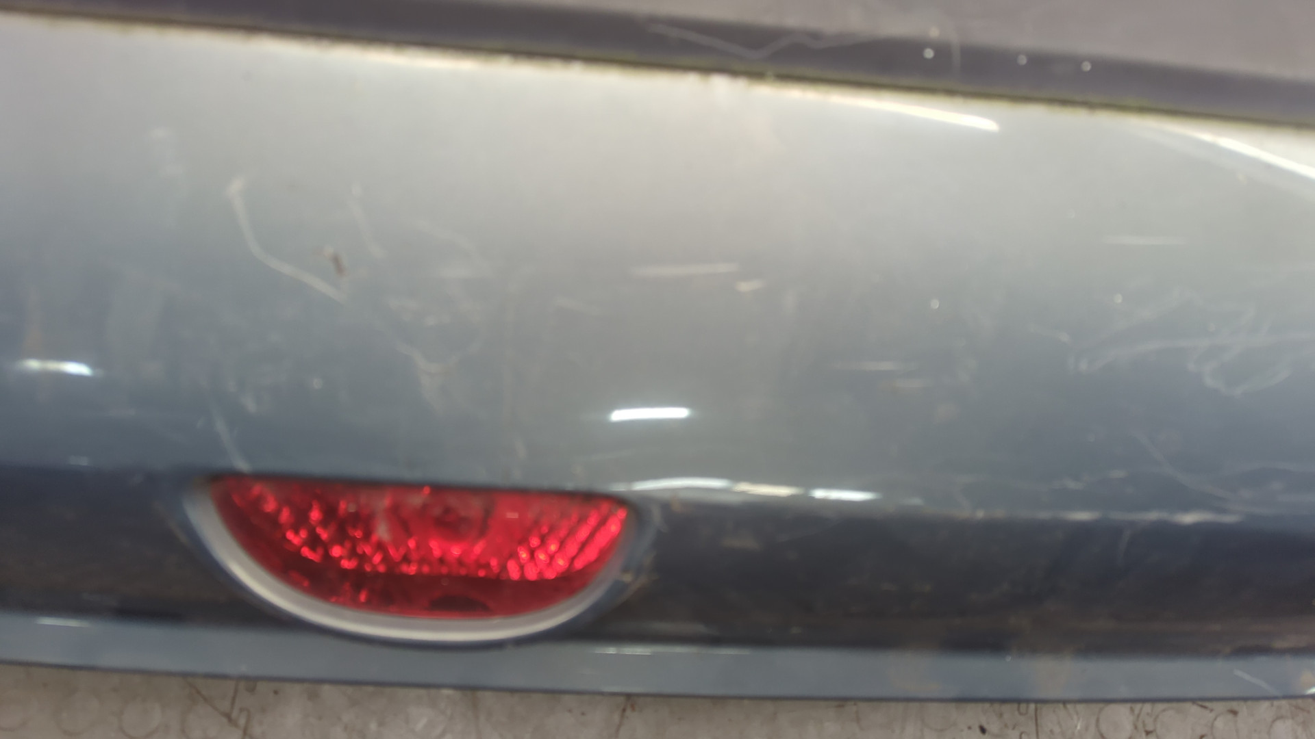 Бампер задний