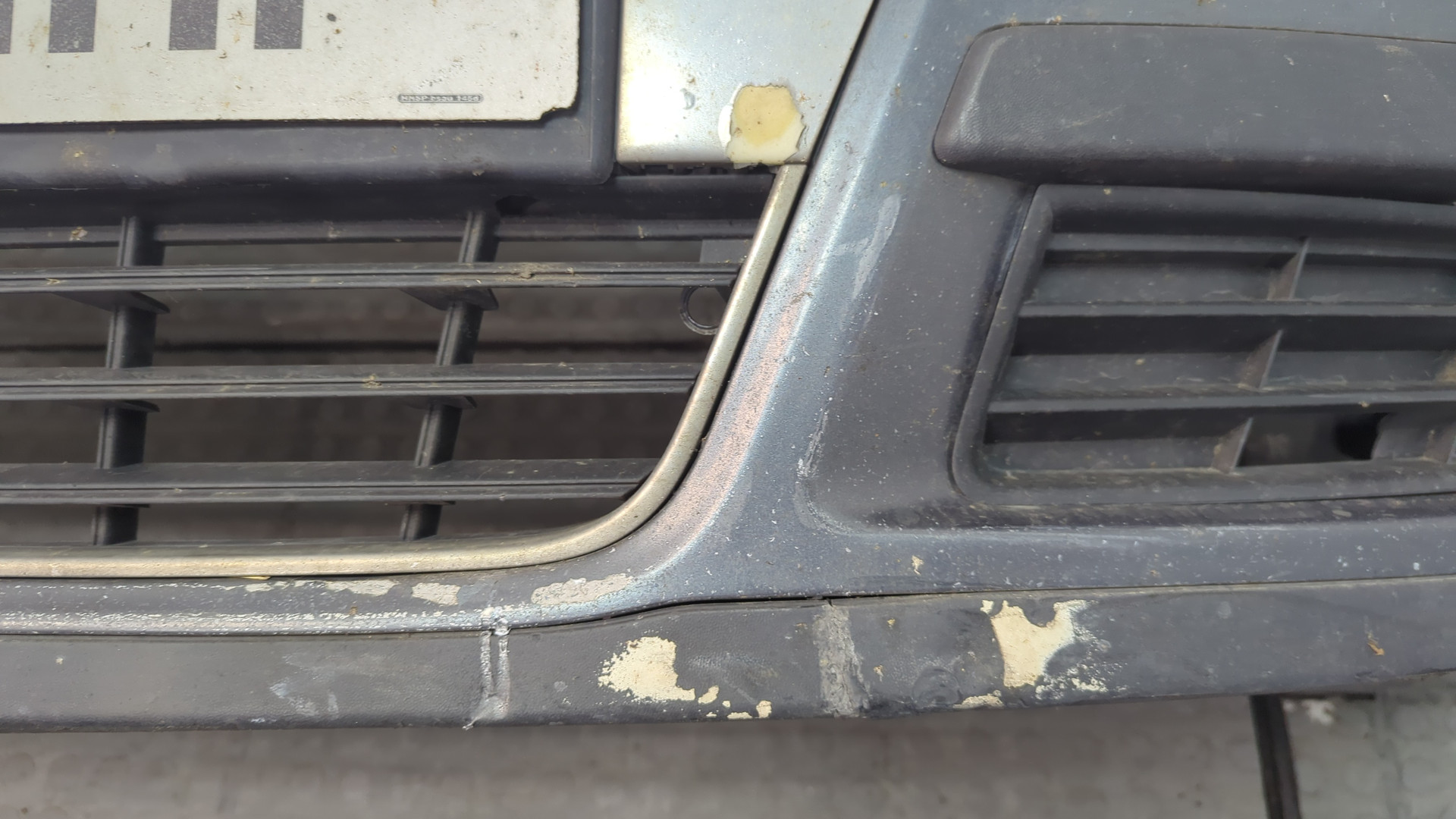 Бампер передний