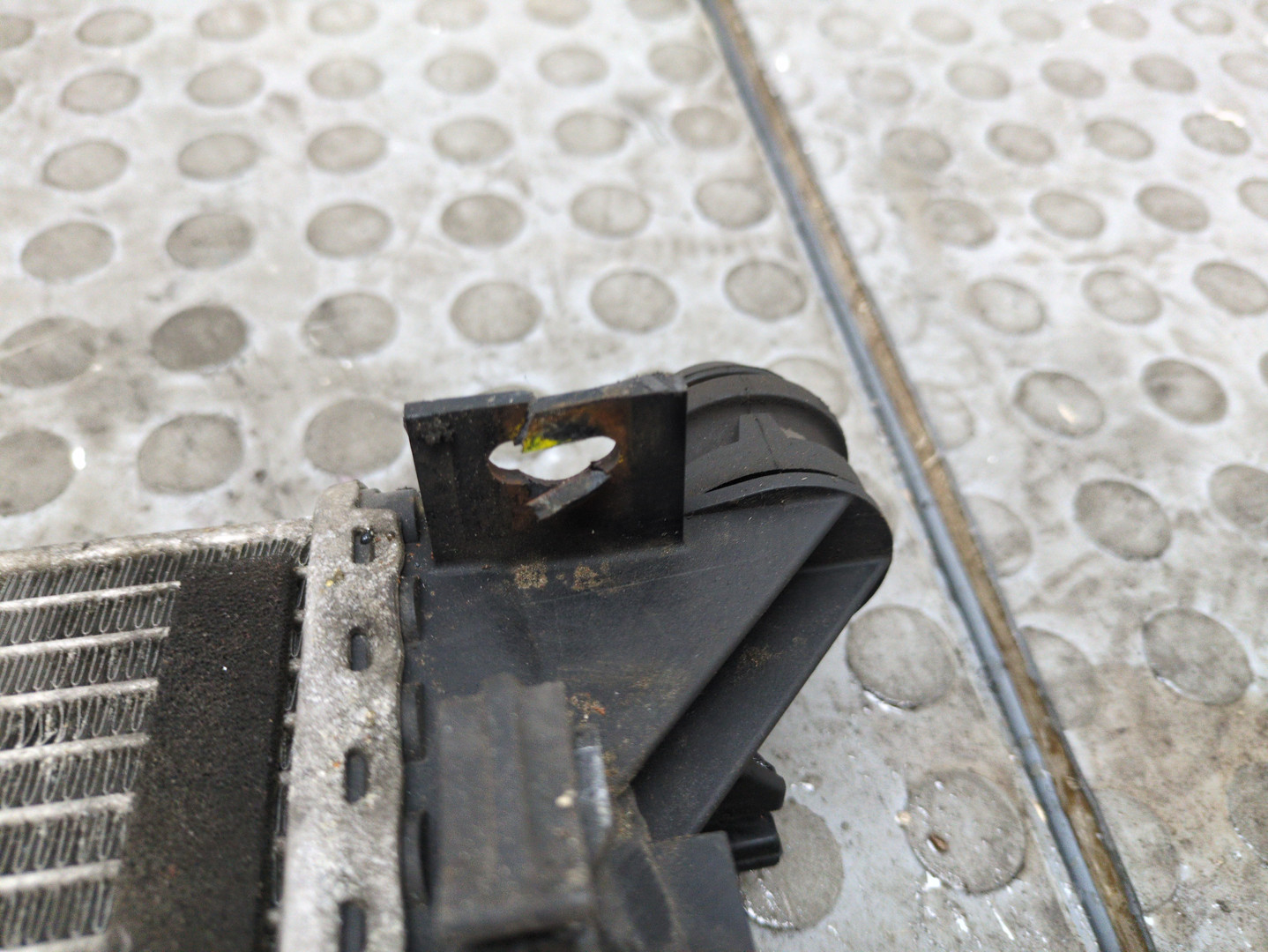 Радиатор охлаждения двигателя основной