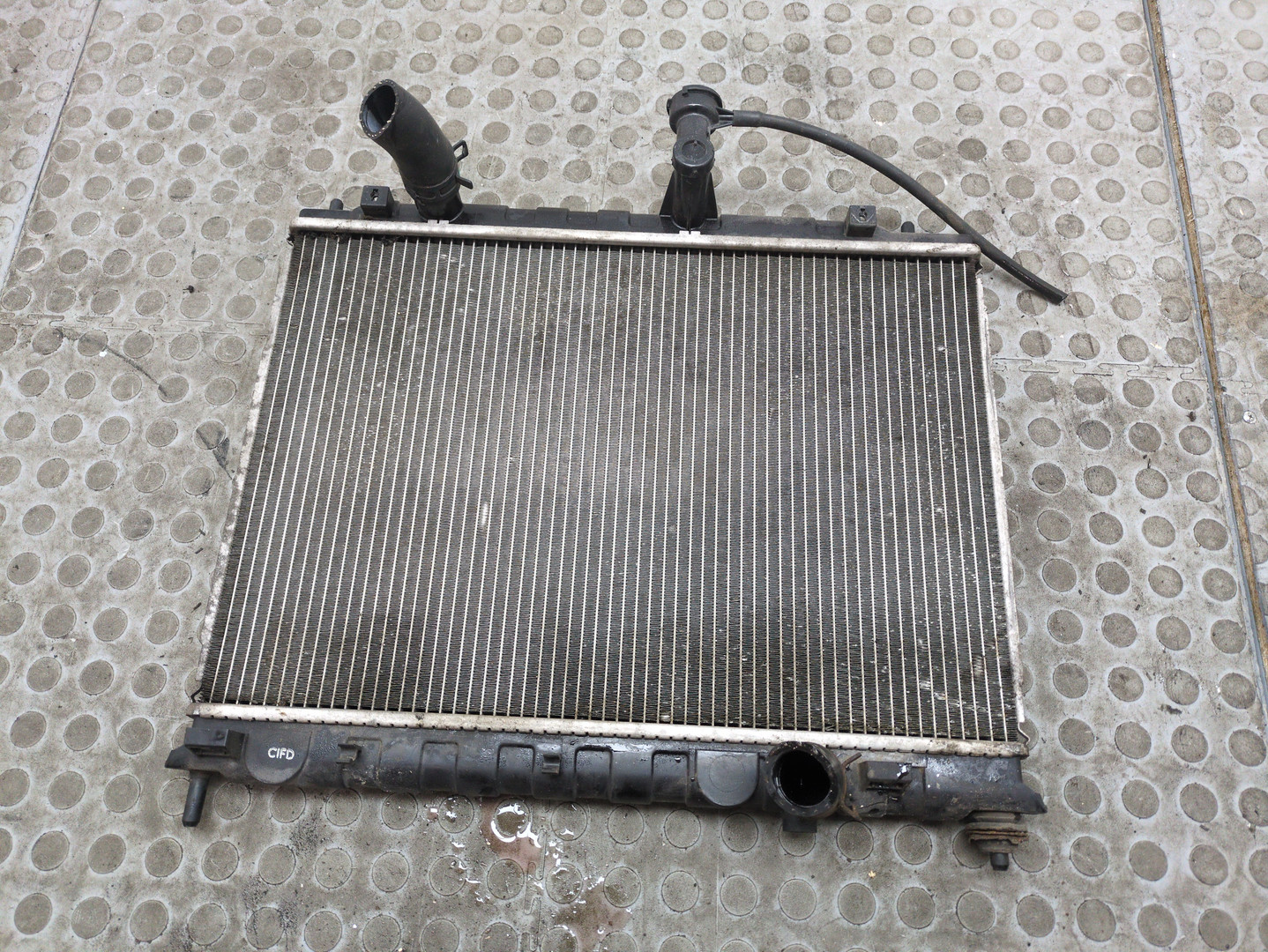 Радиатор охлаждения двигателя основной