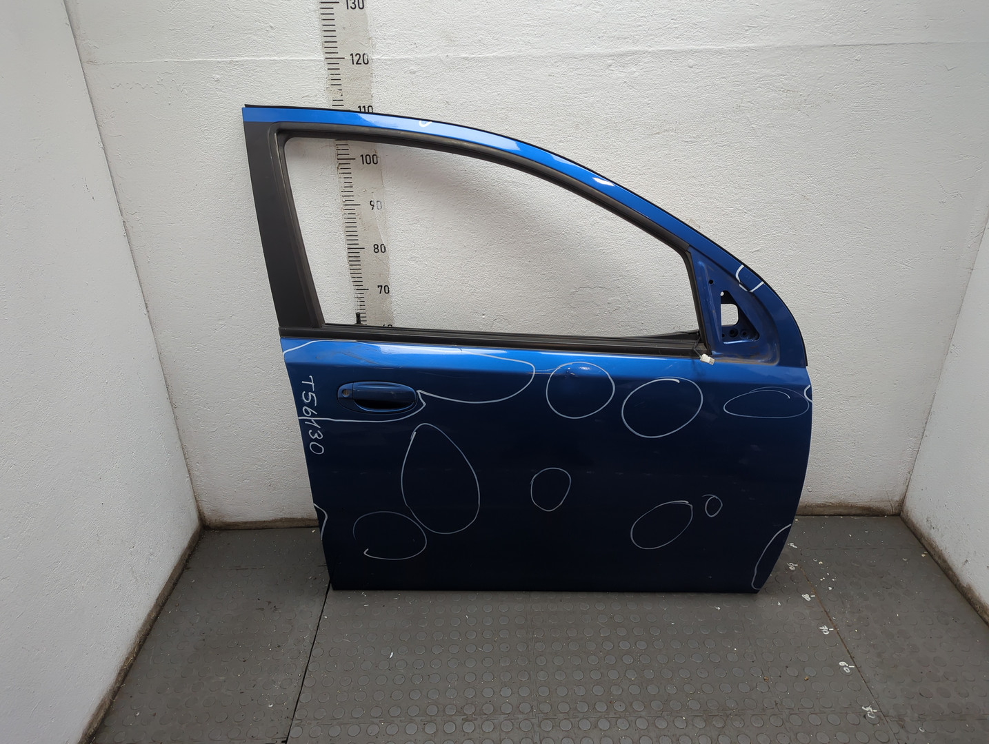 Дверь передняя правая