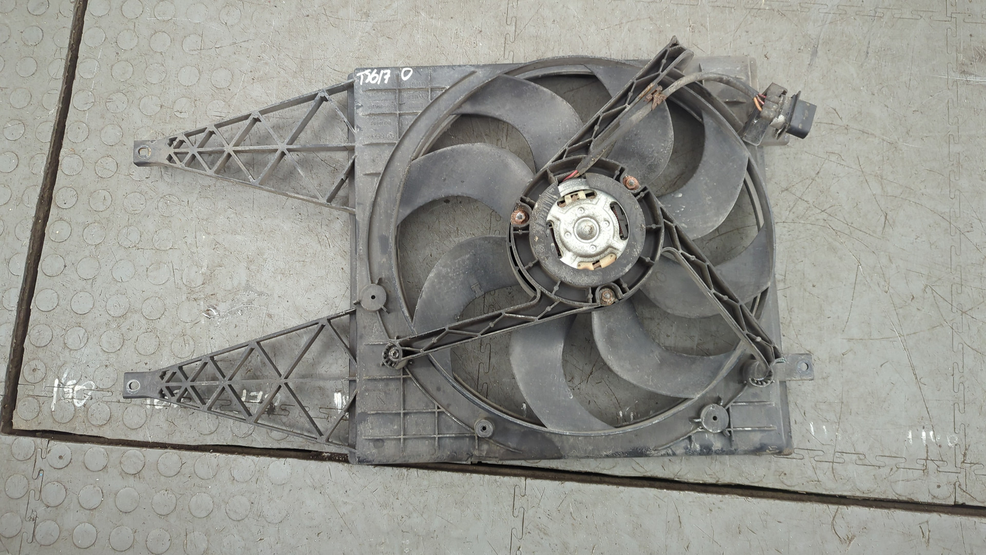 Вентилятор радиатора