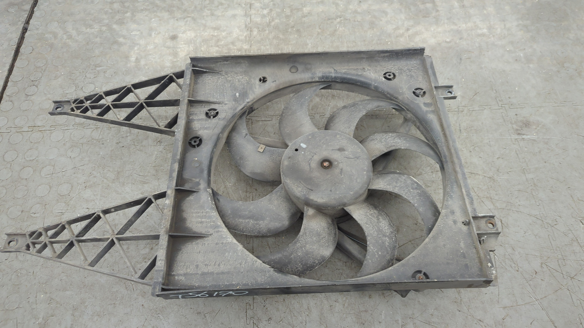 Вентилятор радиатора